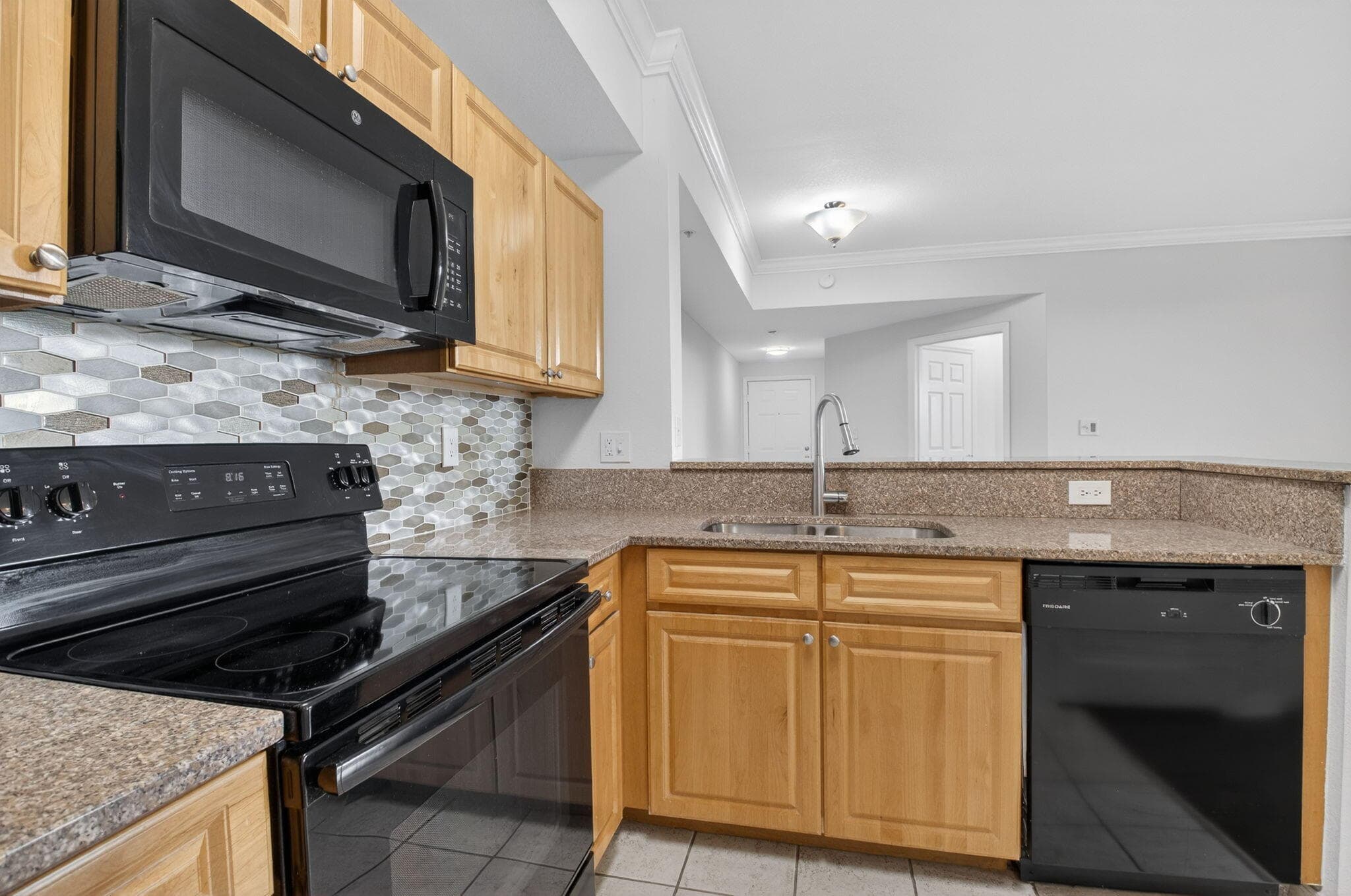 15165 Michelangelo Boulevard 104, Delray Beach, FL 33446 — photo 16 of 41