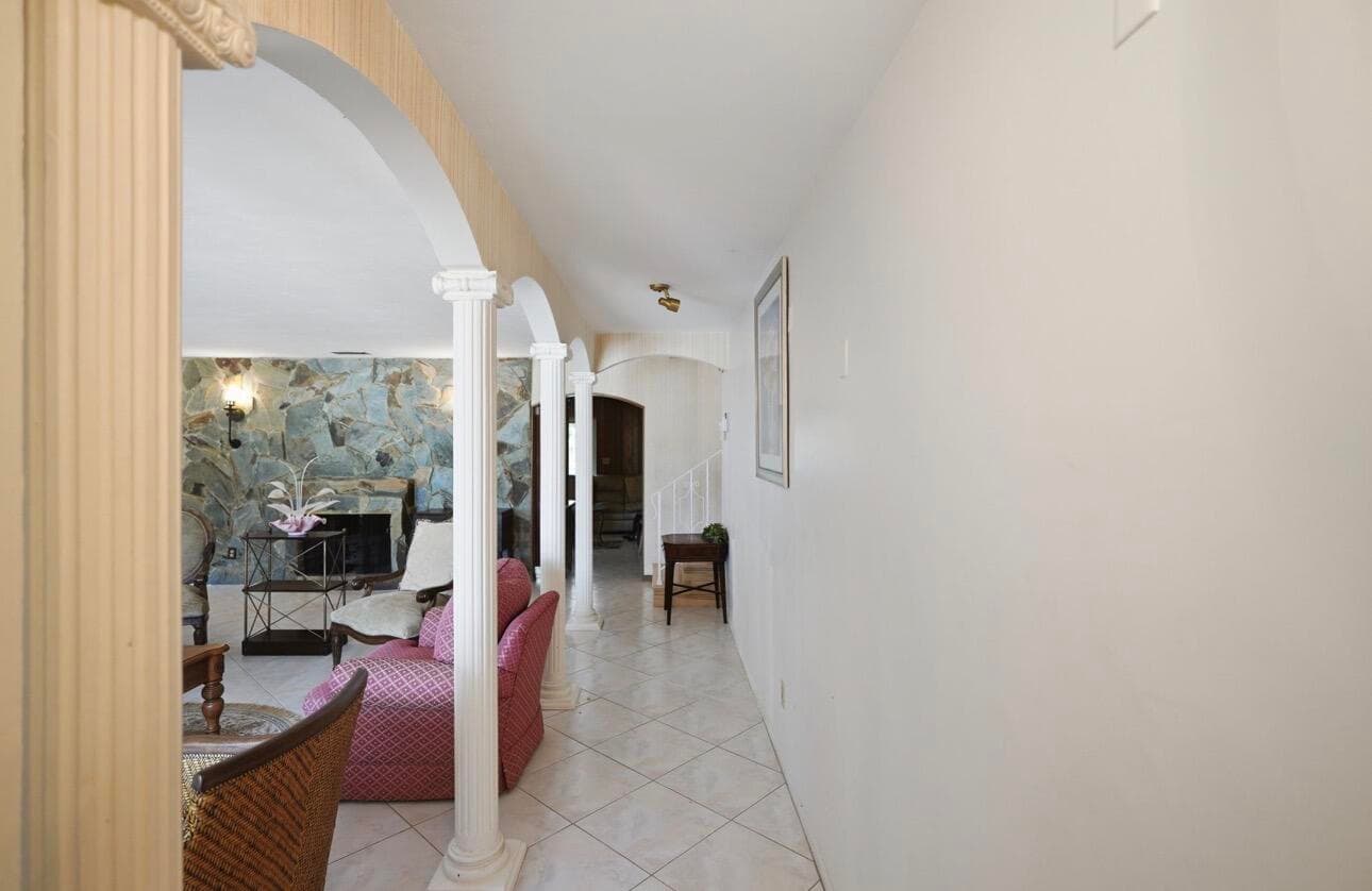 4490 NW 43rd Street, Lauderdale Lakes, FL 33319 — photo 5 of 48