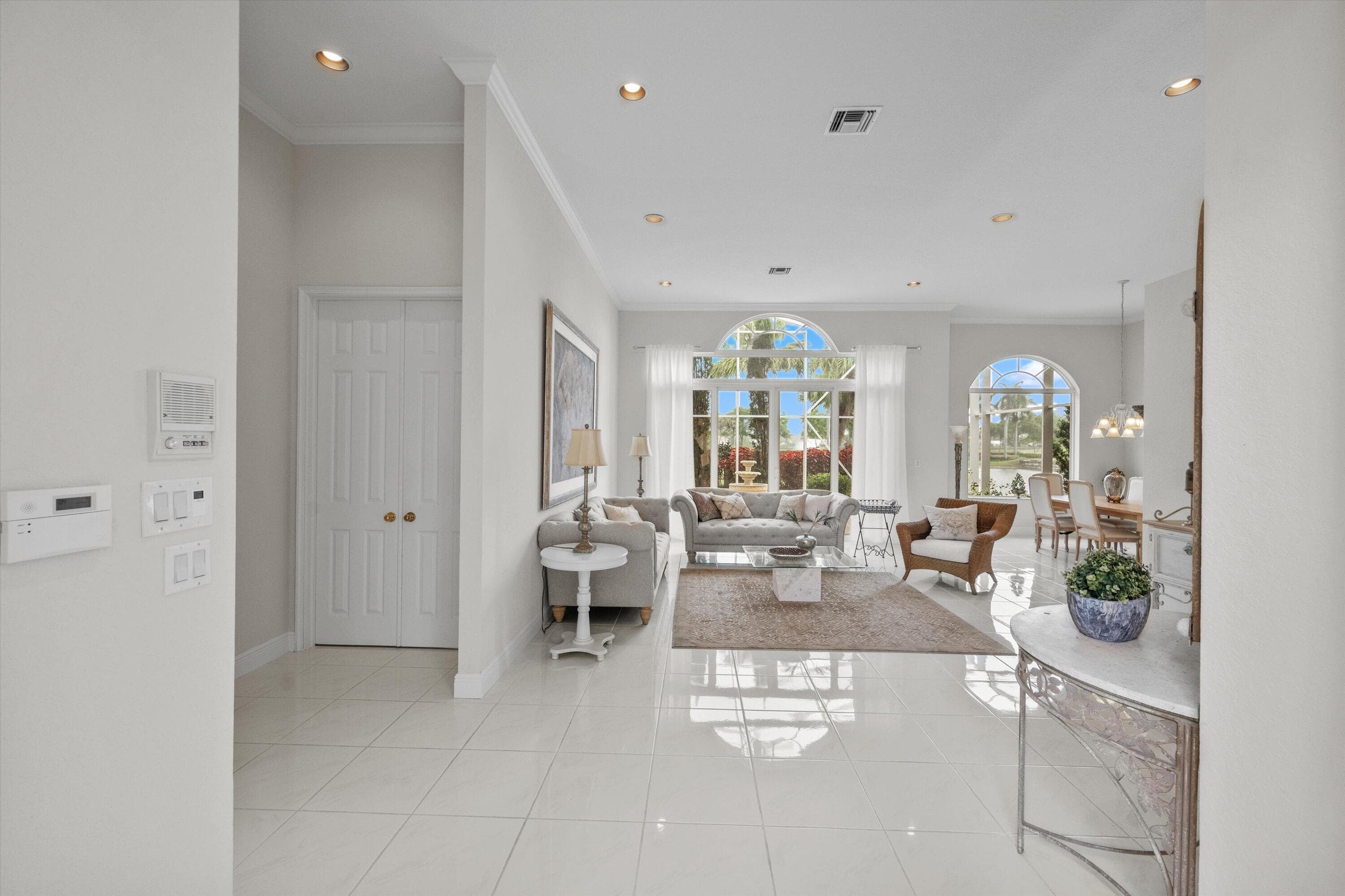 10802 Greenbriar Villa Drive, Lake Worth, FL 33449 — photo 11 of 86