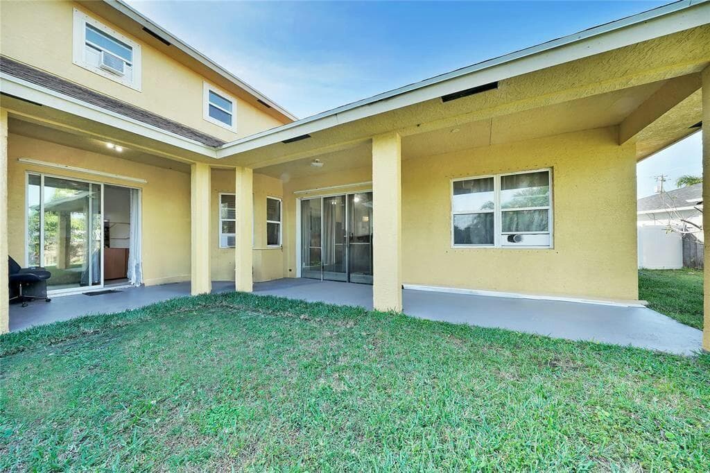 6112 NW Ginger Lane, Port St. Lucie, FL 34986 — photo 8 of 40