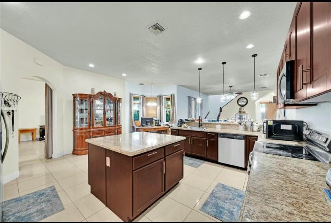 6112 NW Ginger Lane, Port St. Lucie, FL 34986 — photo 19 of 40