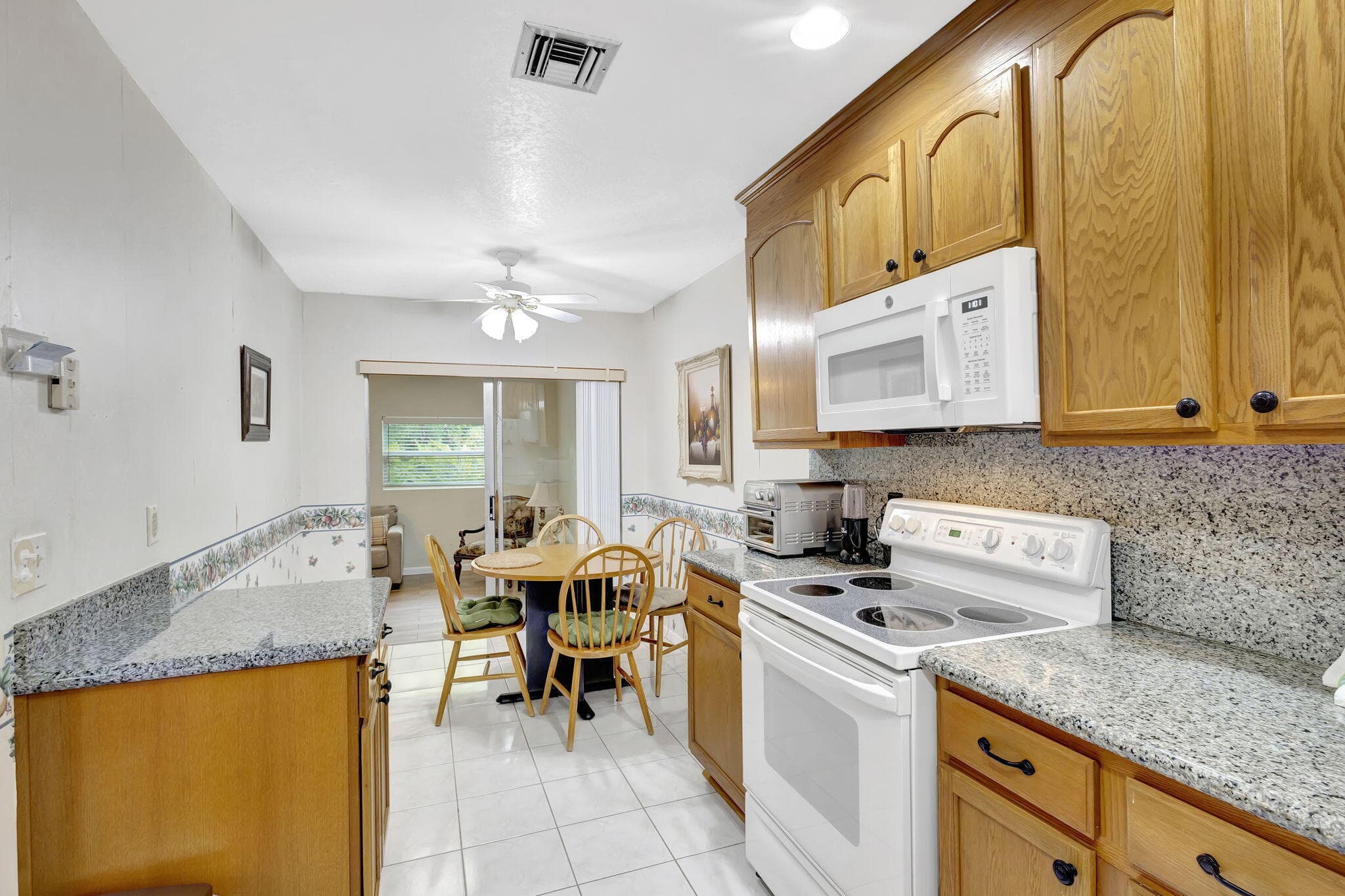 178 Ramblewood Circle, Royal Palm Beach, FL 33411 — photo 9 of 30