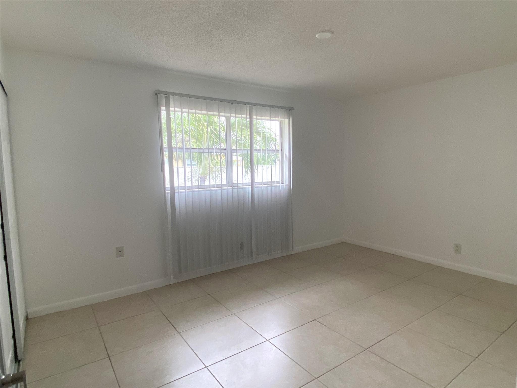 500 SE 2nd Avenue 22, Deerfield Beach, FL 33441 — photo 5 of 9
