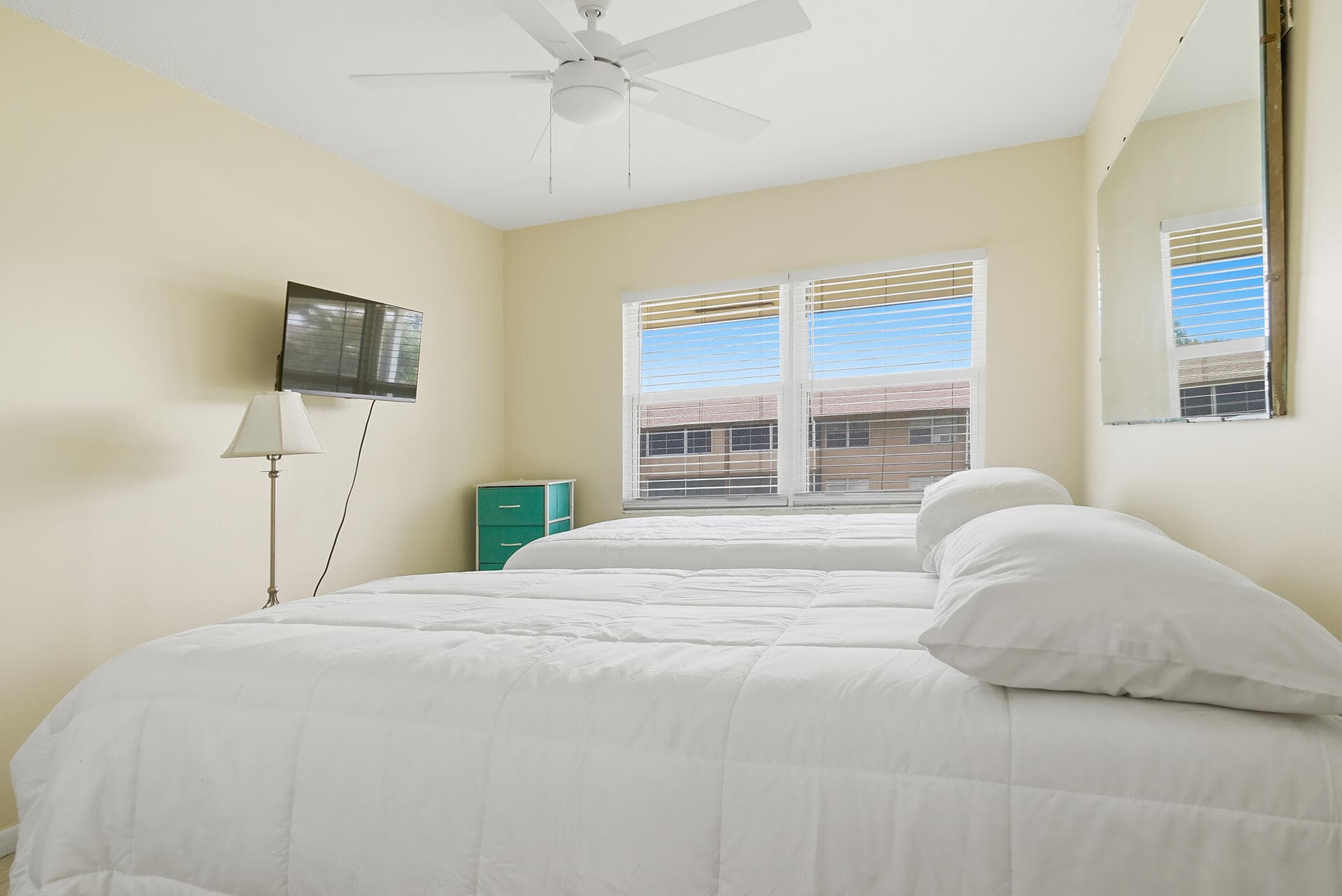 142 Norwich F, West Palm Beach, FL 33417 — photo 19 of 21
