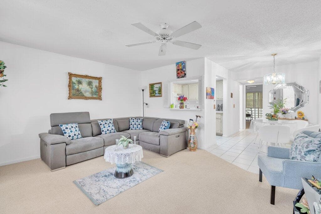 349 Camden O, West Palm Beach, FL 33417 — photo 9 of 48