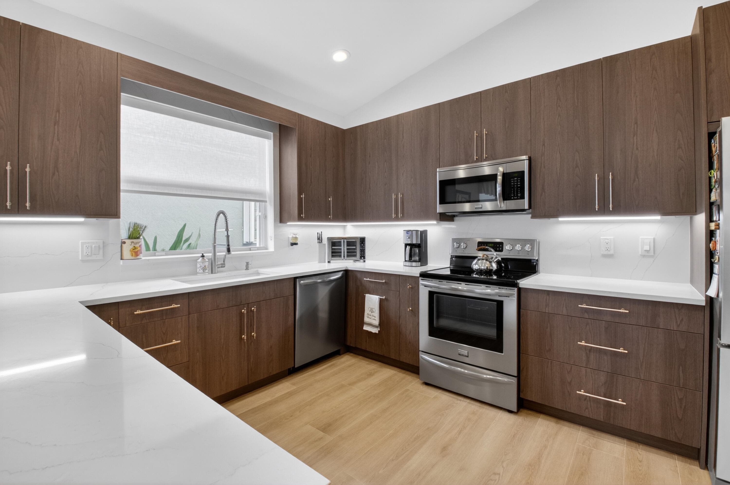 6609 Via Alfieri, Lake Worth, FL 33467 — photo 14 of 81