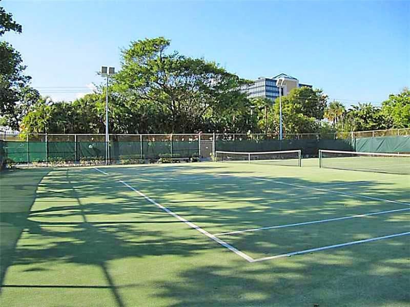 6521 Bay Club Drive 4, Fort Lauderdale, FL 33308 — photo 18 of 31