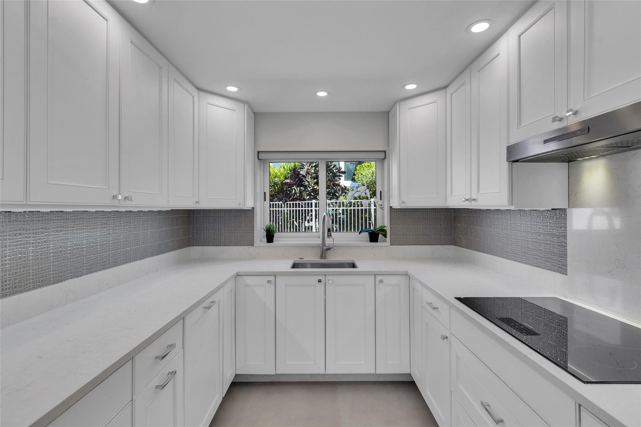 1922 S Ocean Lane 10, Fort Lauderdale, FL 33316 — photo 14 of 49