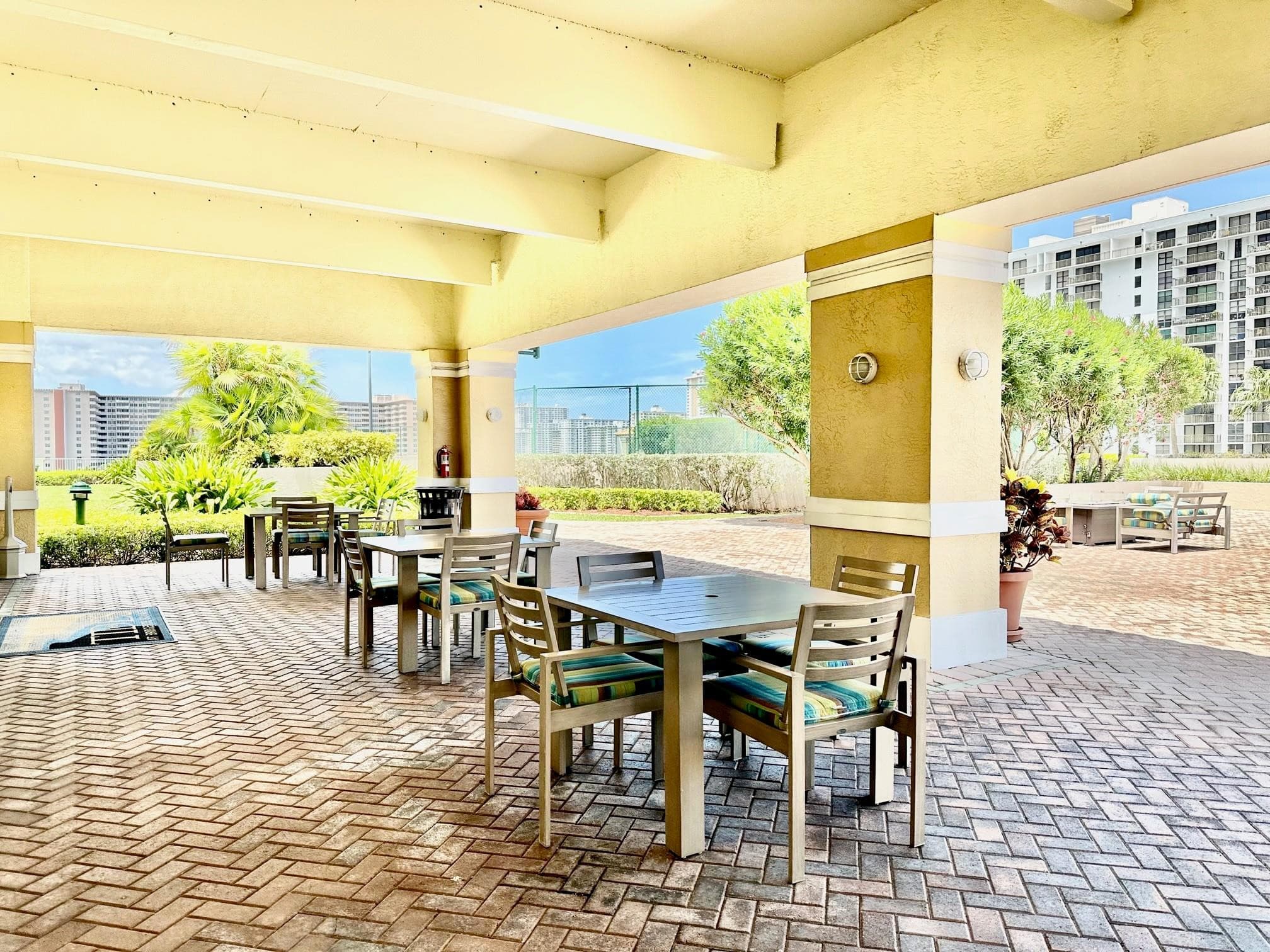 3020 NE 32nd Avenue 1003, Fort Lauderdale, FL 33308 — photo 25 of 33
