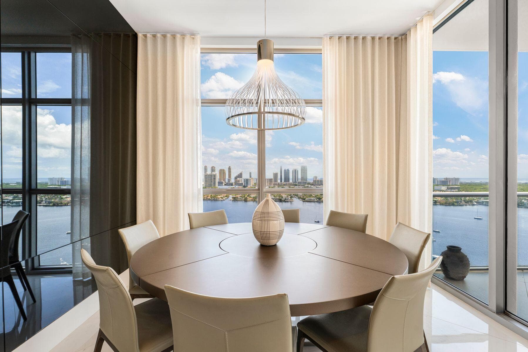 17301 Biscayne Boulevard Ph-7, North Miami Beach, FL 33160 — photo 17 of 64