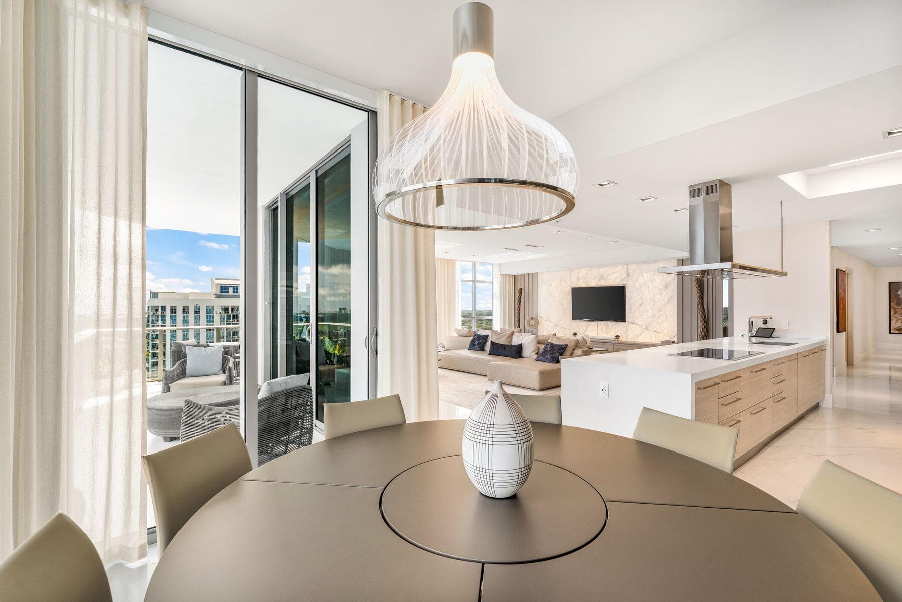 17301 Biscayne Boulevard Ph-7, North Miami Beach, FL 33160 — photo 18 of 64