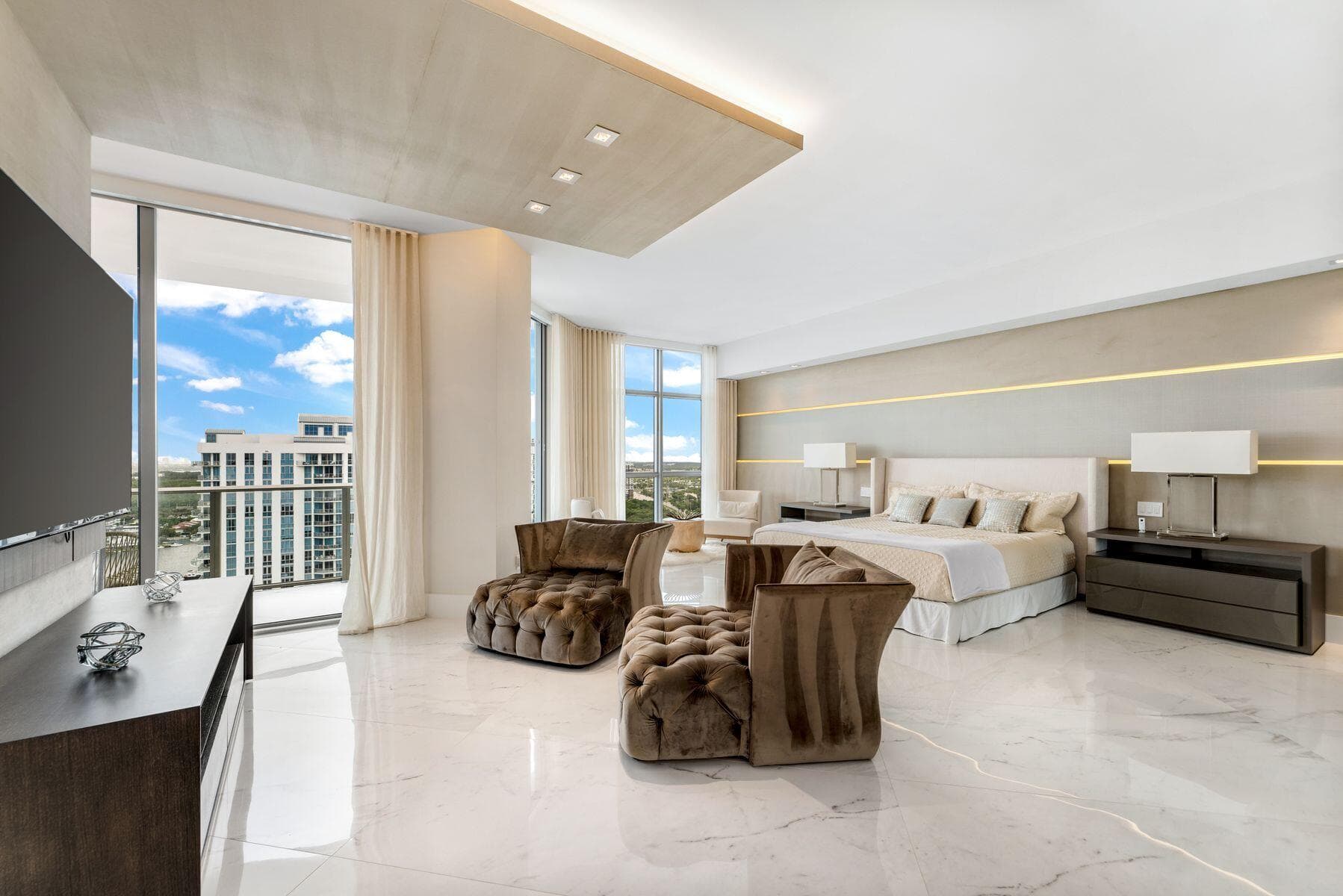 17301 Biscayne Boulevard Ph-7, North Miami Beach, FL 33160 — photo 21 of 64