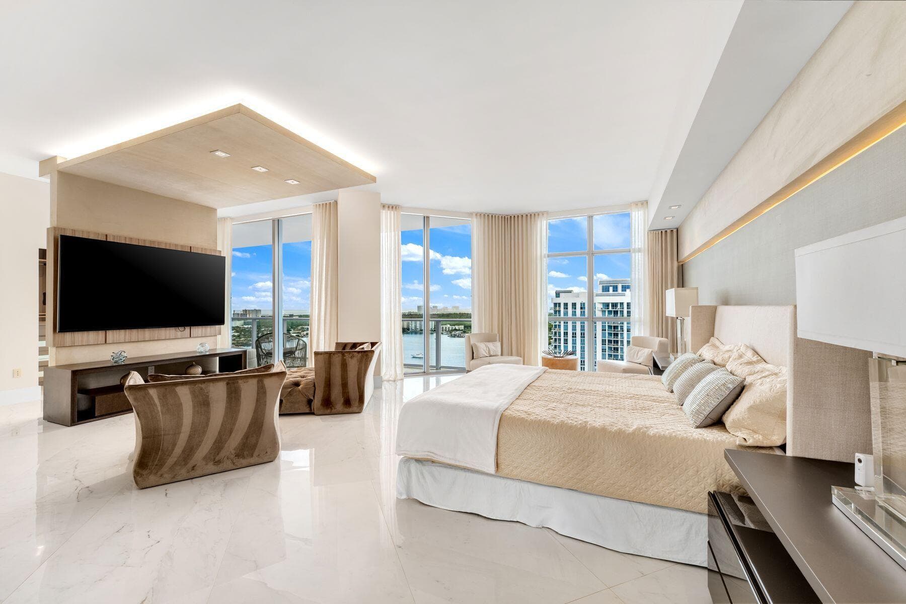 17301 Biscayne Boulevard Ph-7, North Miami Beach, FL 33160 — photo 23 of 64