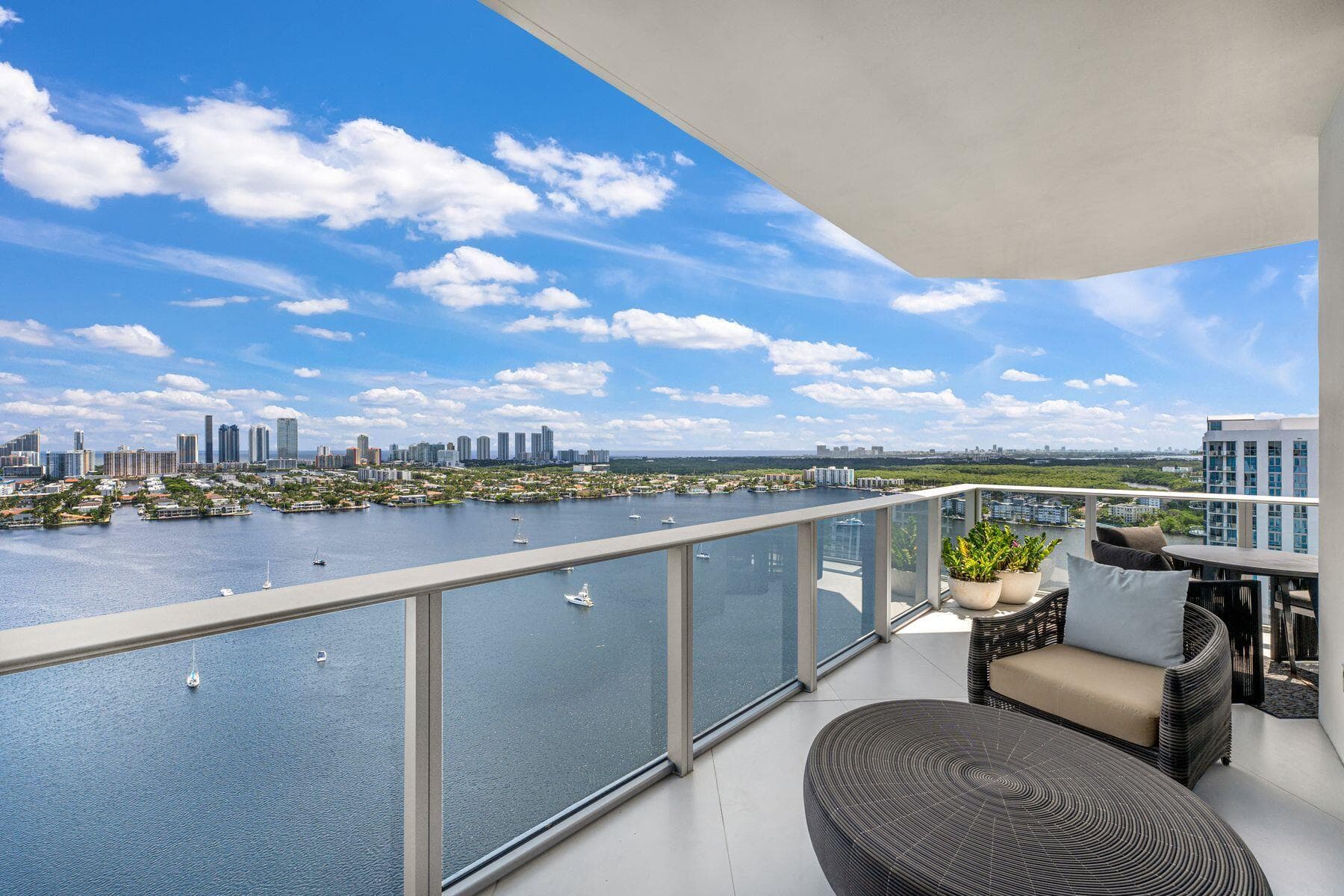 17301 Biscayne Boulevard Ph-7, North Miami Beach, FL 33160 — photo 40 of 64