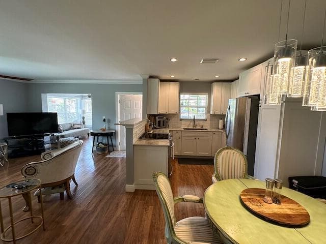 4585 NW 3rd Street D, Delray Beach, FL 33445 — photo 20 of 42