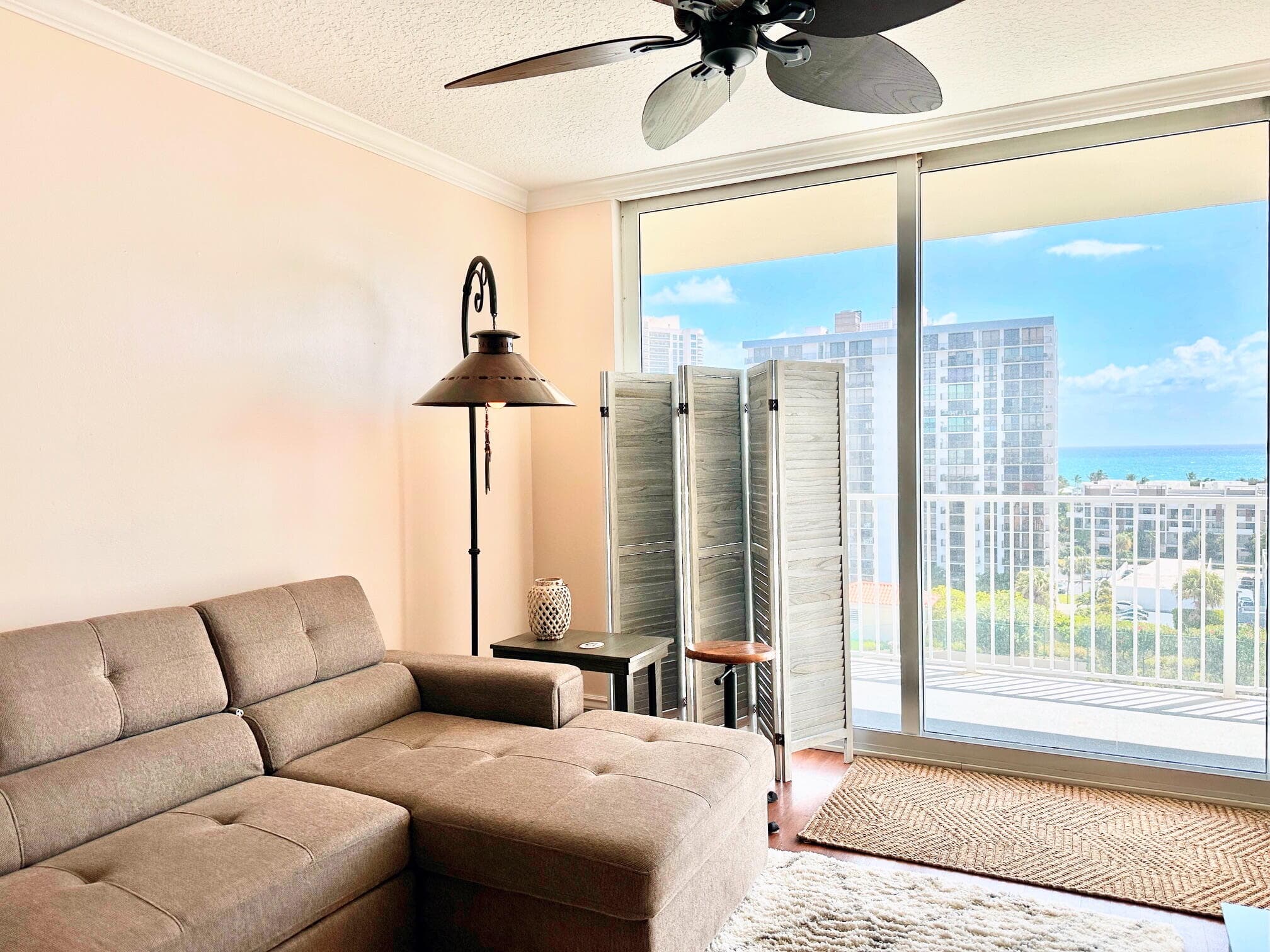 3020 NE 32nd Avenue 1003, Fort Lauderdale, FL 33308 — photo 3 of 33