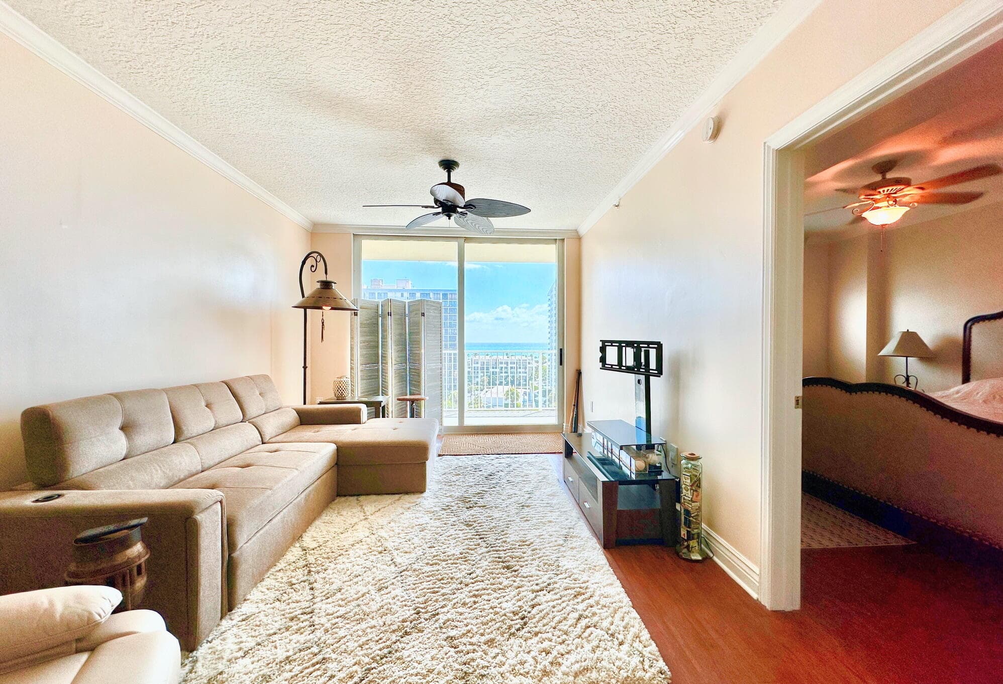 3020 NE 32nd Avenue 1003, Fort Lauderdale, FL 33308 — photo 1 of 33