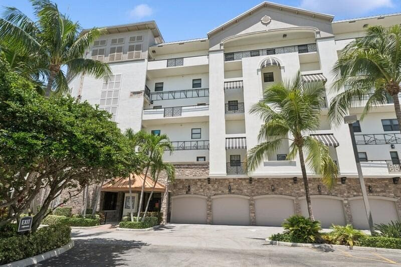 1035 S Federal Highway Ph 8, Delray Beach, FL 33483 — photo 1 of 17