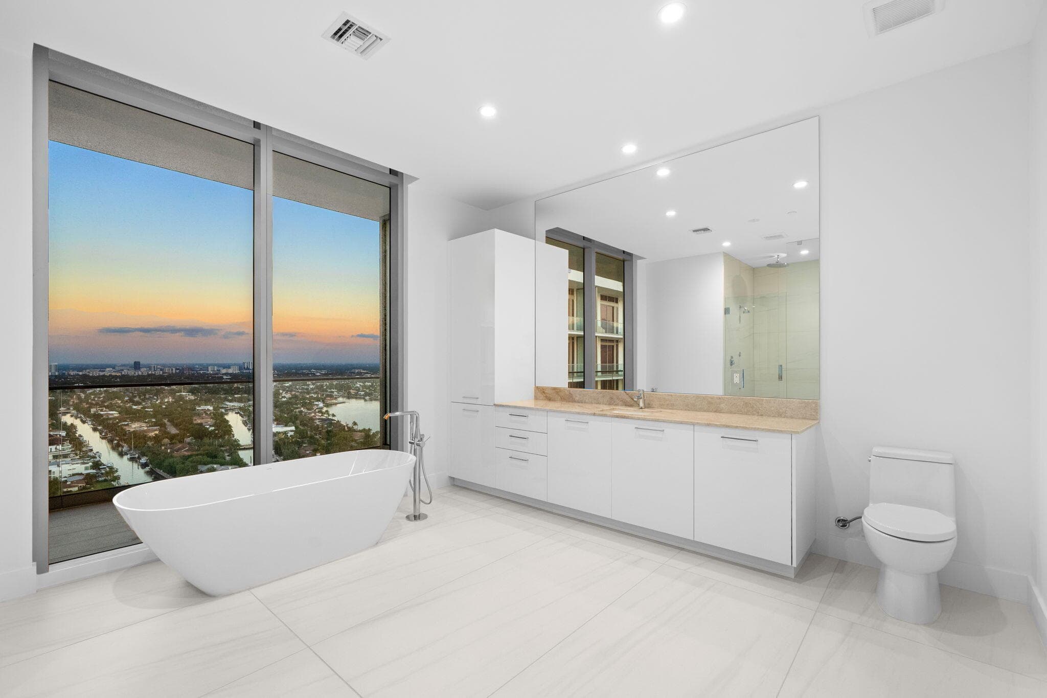 151 N Seabreeze Boulevard Ph2601-e, Fort Lauderdale, FL 33304 — photo 31 of 63