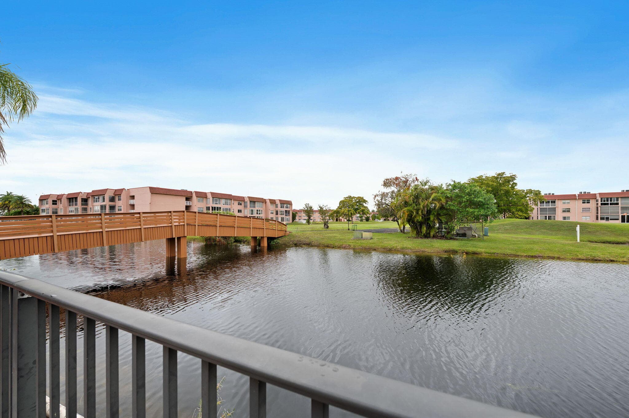 9330 E Sunrise Lakes Boulevard E 104, Sunrise, FL 33322 — photo 20 of 27