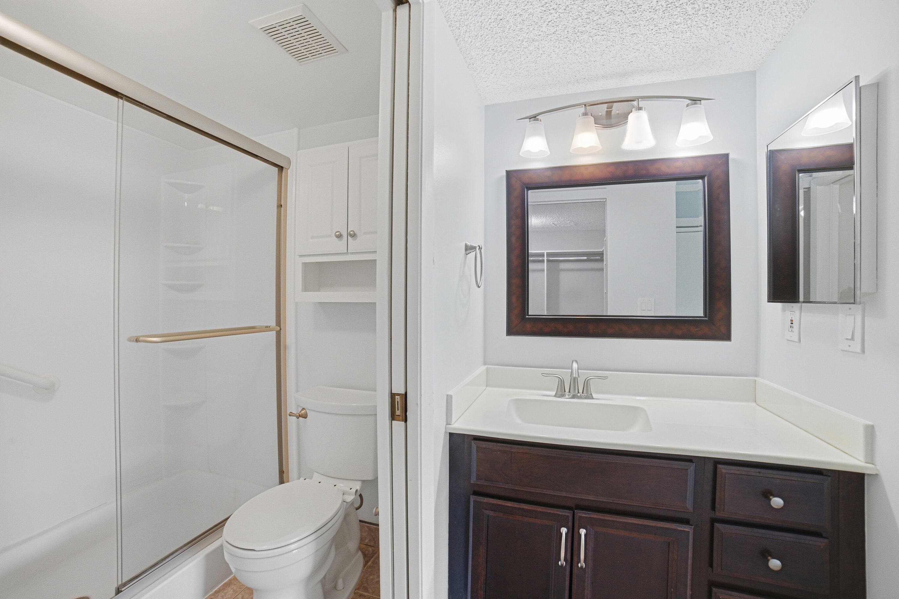 4702 E Lucerne Lakes Blvd Boulevard E 103, Lake Worth, FL 33467 — photo 13 of 30