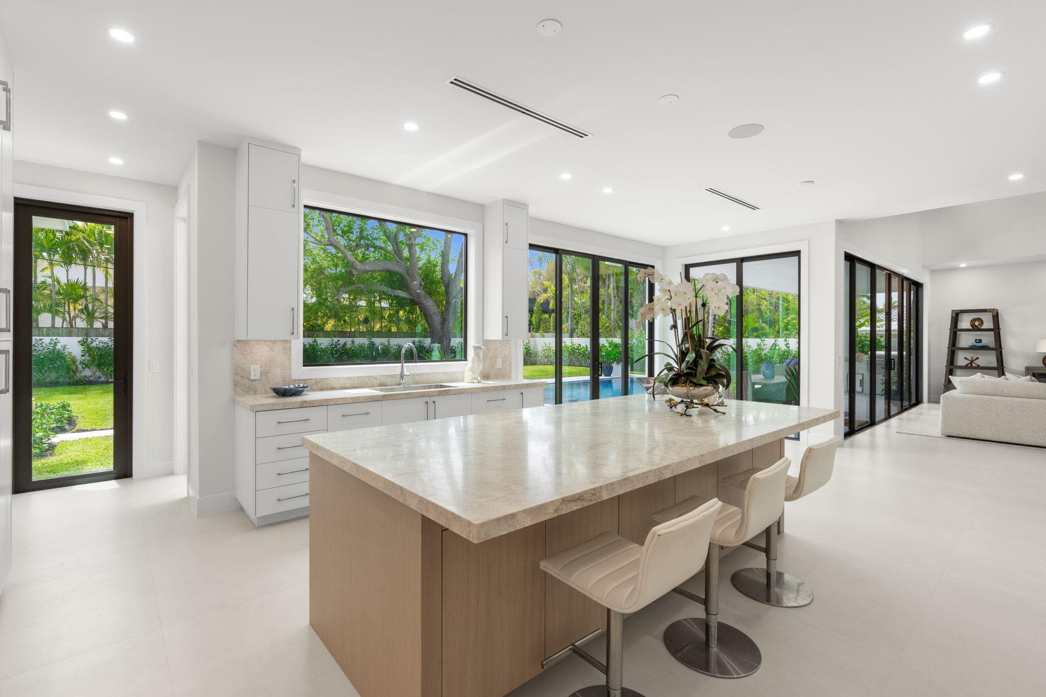 2406 NE 13th Court, Fort Lauderdale, FL 33304 — photo 23 of 75