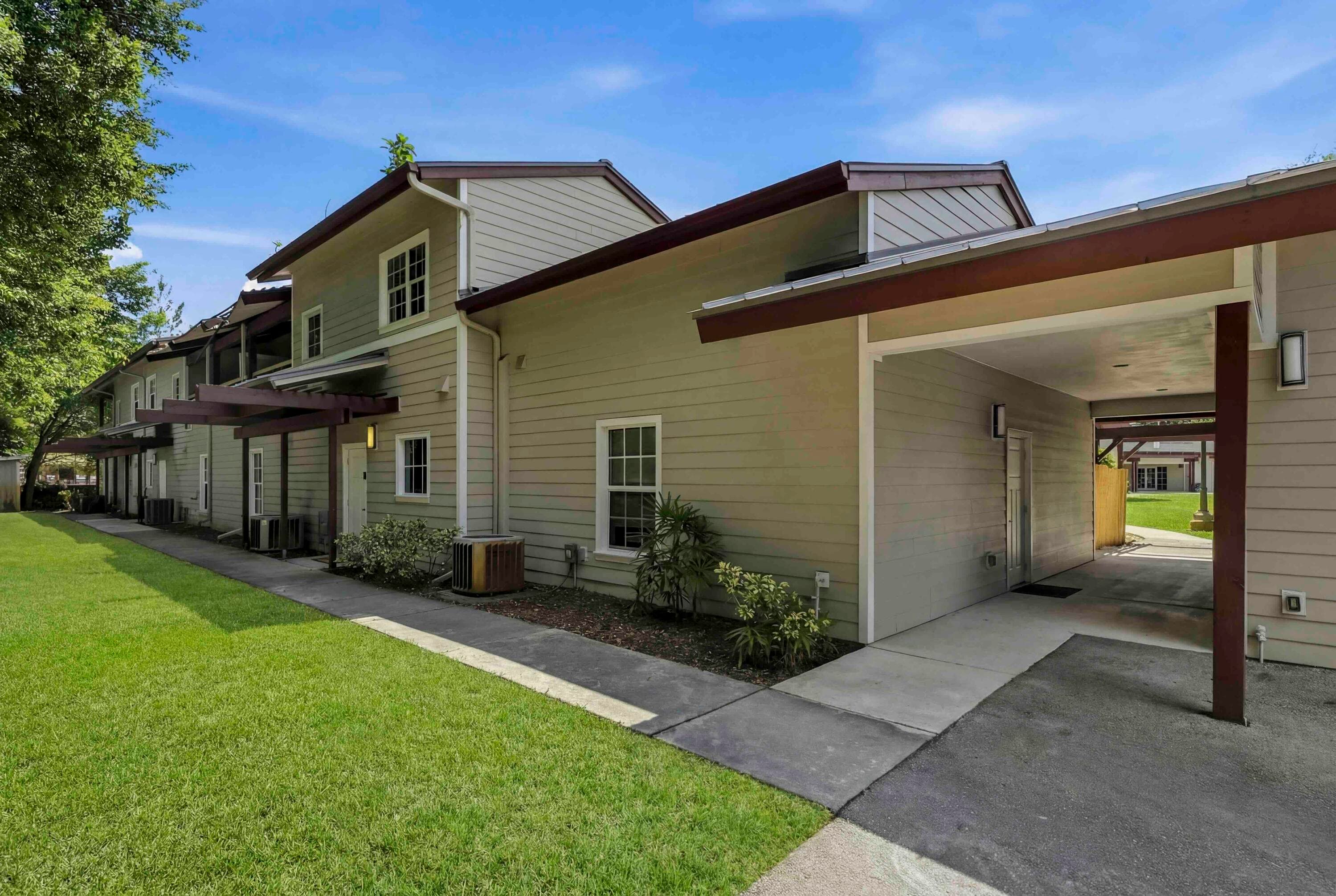 2950 S Flamingo Road, Davie, FL — photo 4 of 16