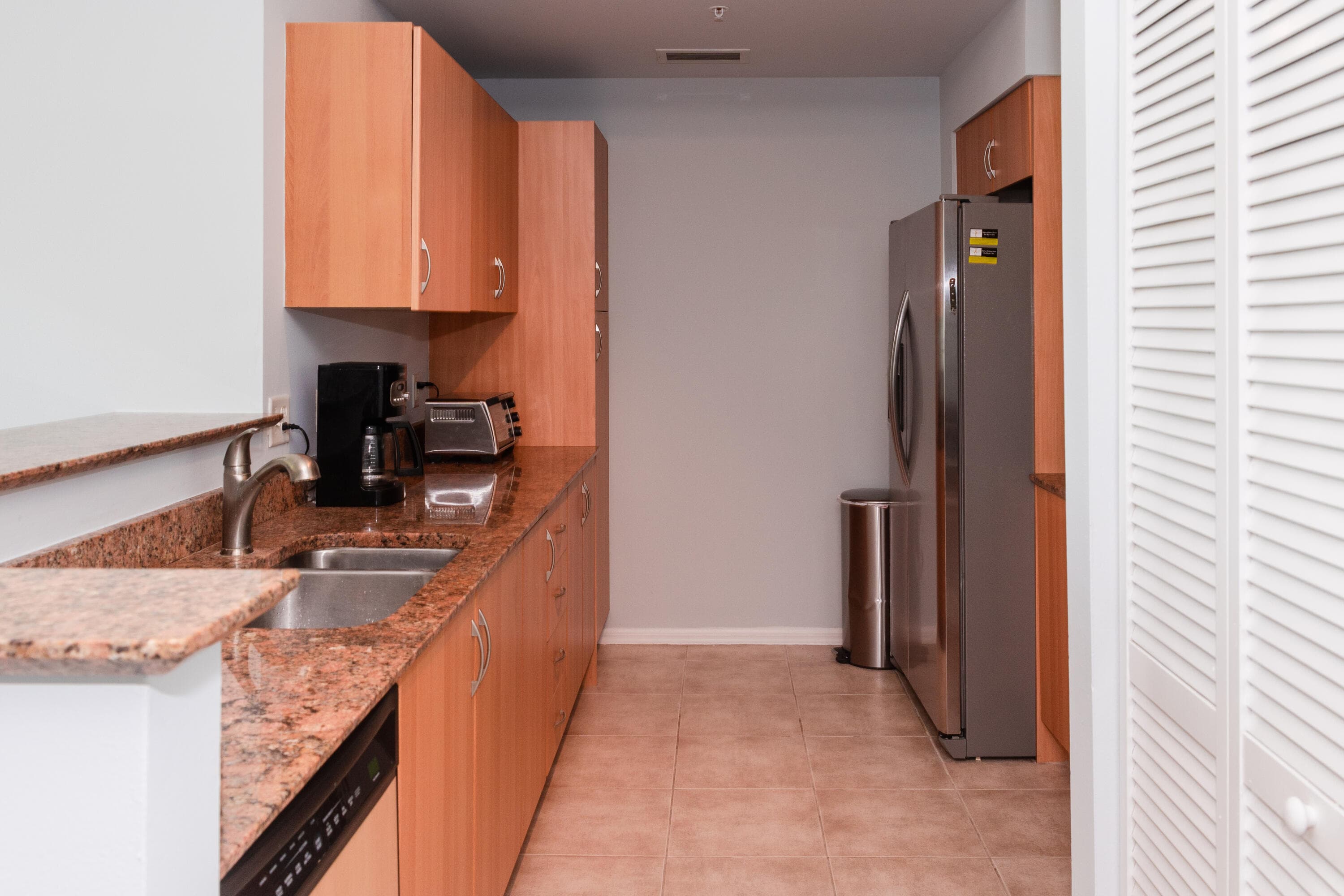 802 W Windward Way 311, Lantana, FL 33462 — photo 5 of 21