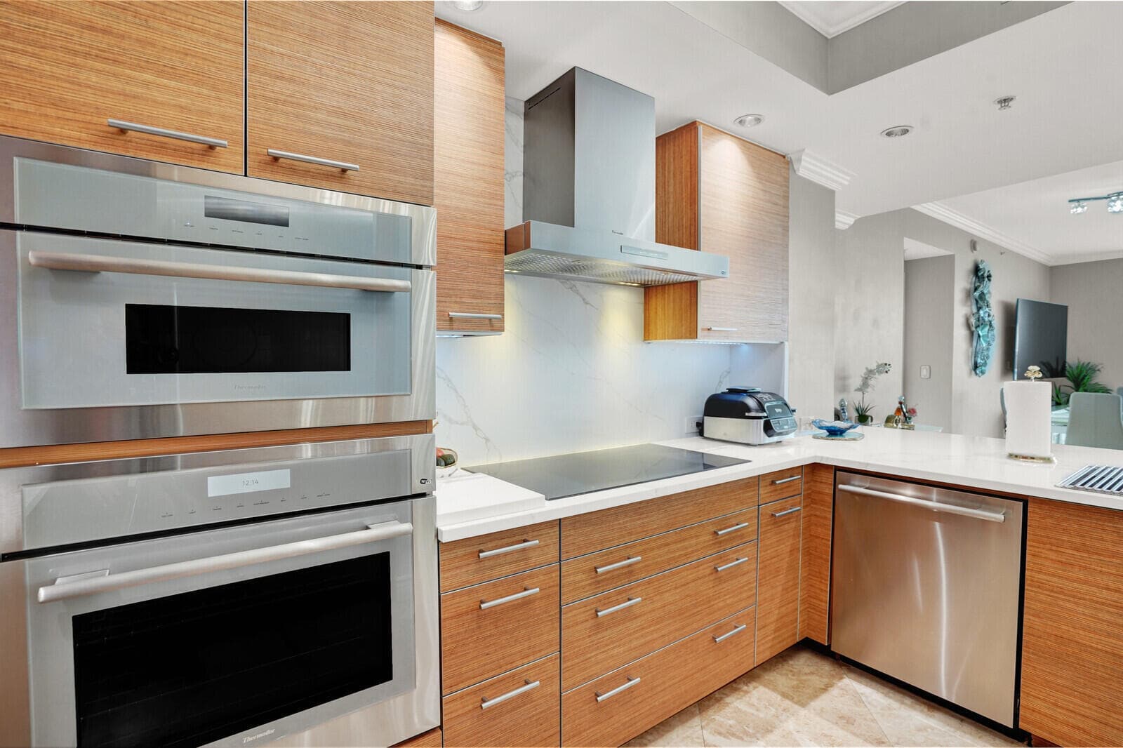 1 N Ocean Boulevard 814, Pompano Beach, FL 33062 — photo 12 of 66