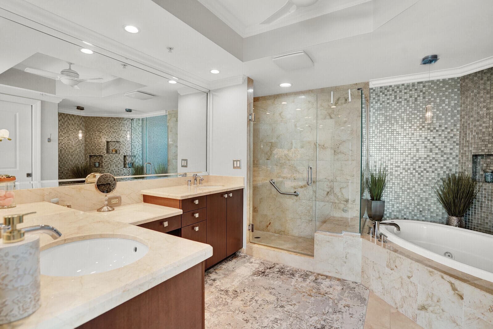 1 N Ocean Boulevard 814, Pompano Beach, FL 33062 — photo 34 of 66