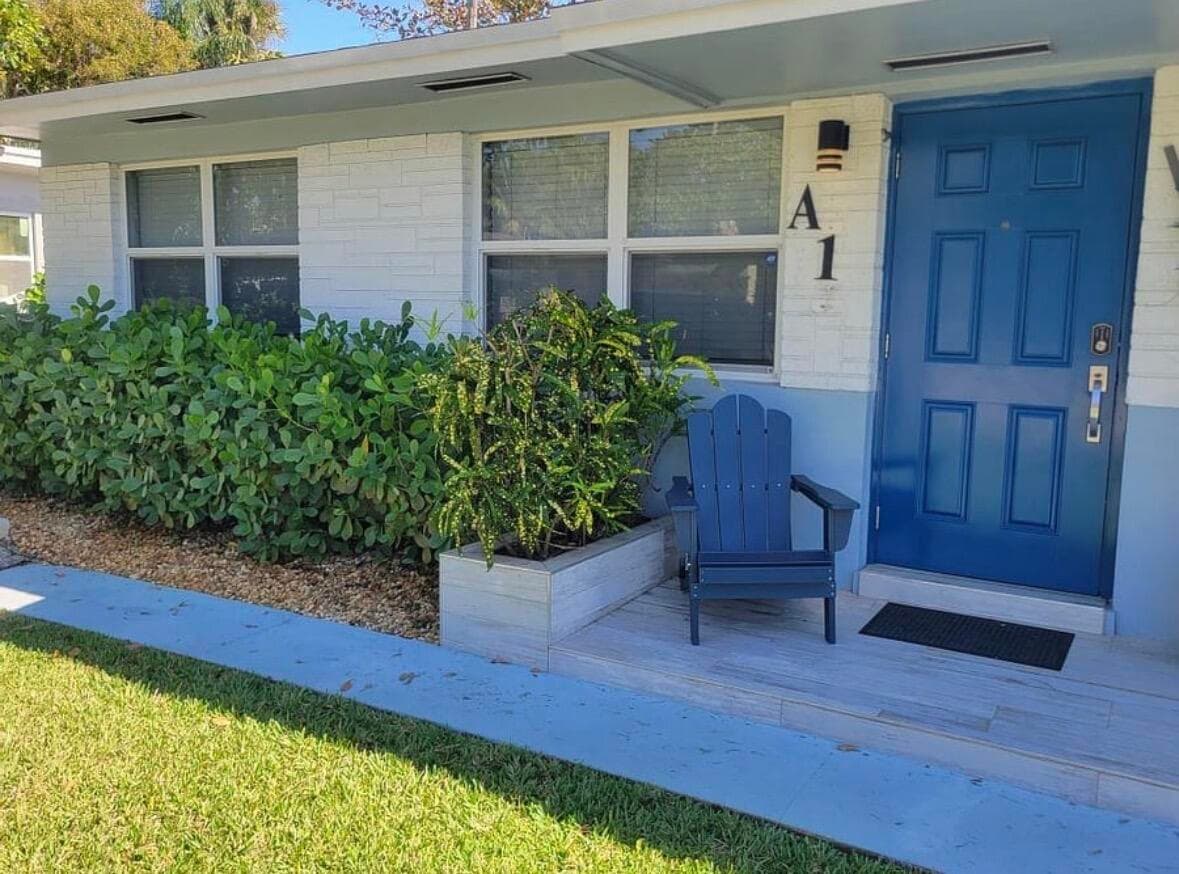 136 Akron Street B2, Lake Worth Beach, FL 33461 — photo 1 of 12