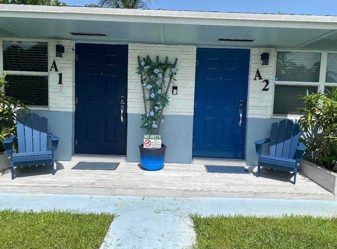 136 Akron Street B2, Lake Worth Beach, FL 33461 — photo 2 of 12