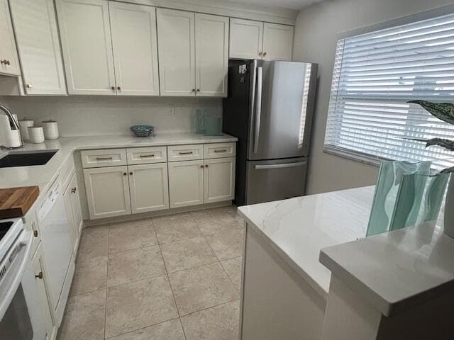27 Capri A, Delray Beach, FL 33484 — photo 4 of 61