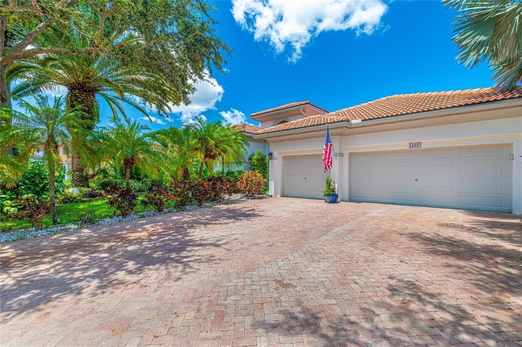 12307 NW 49th Street, Coral Springs, FL 33076 — photo 13 of 68