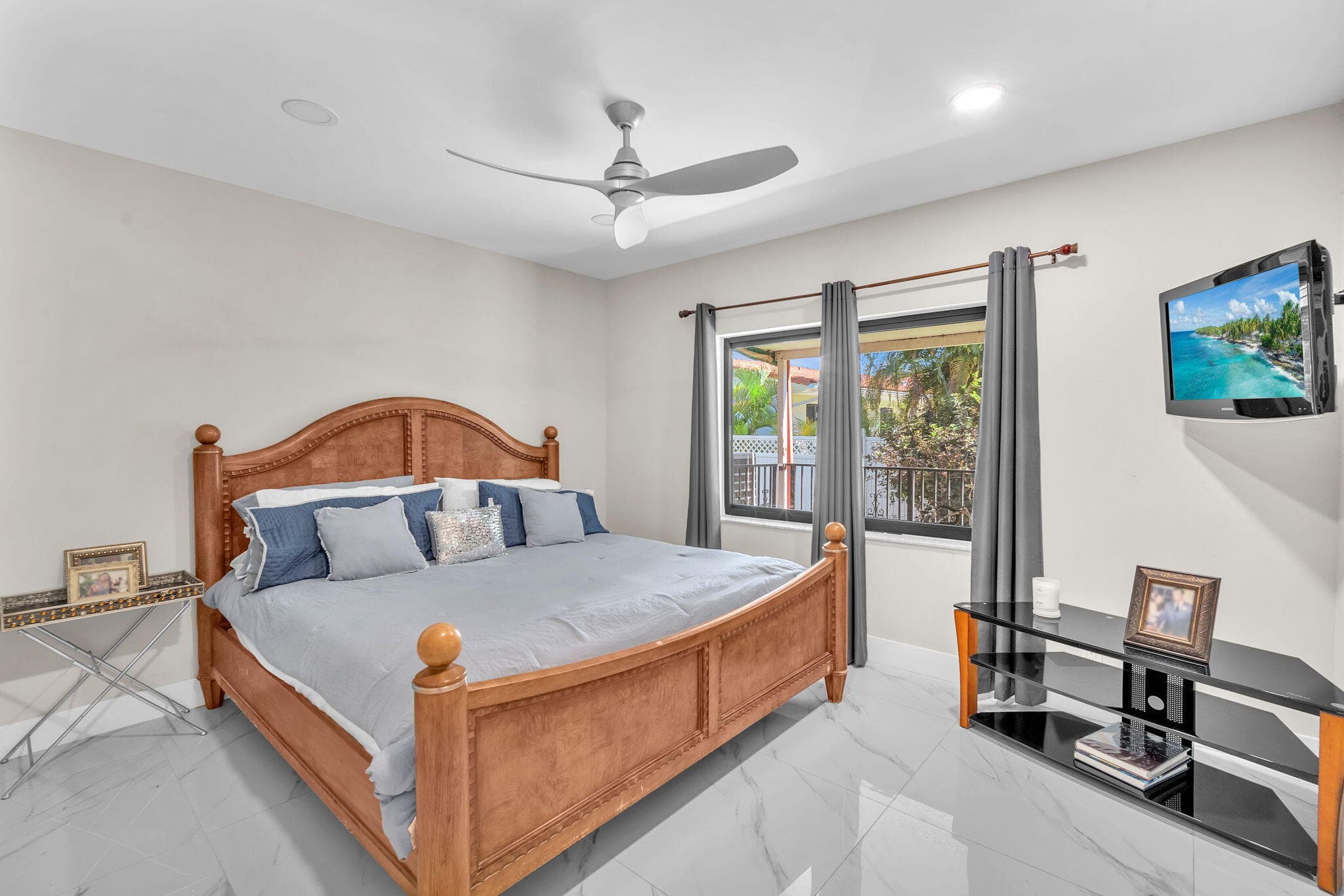11490 W Biscayne Canal Road, Miami, FL 33161 — photo 21 of 52