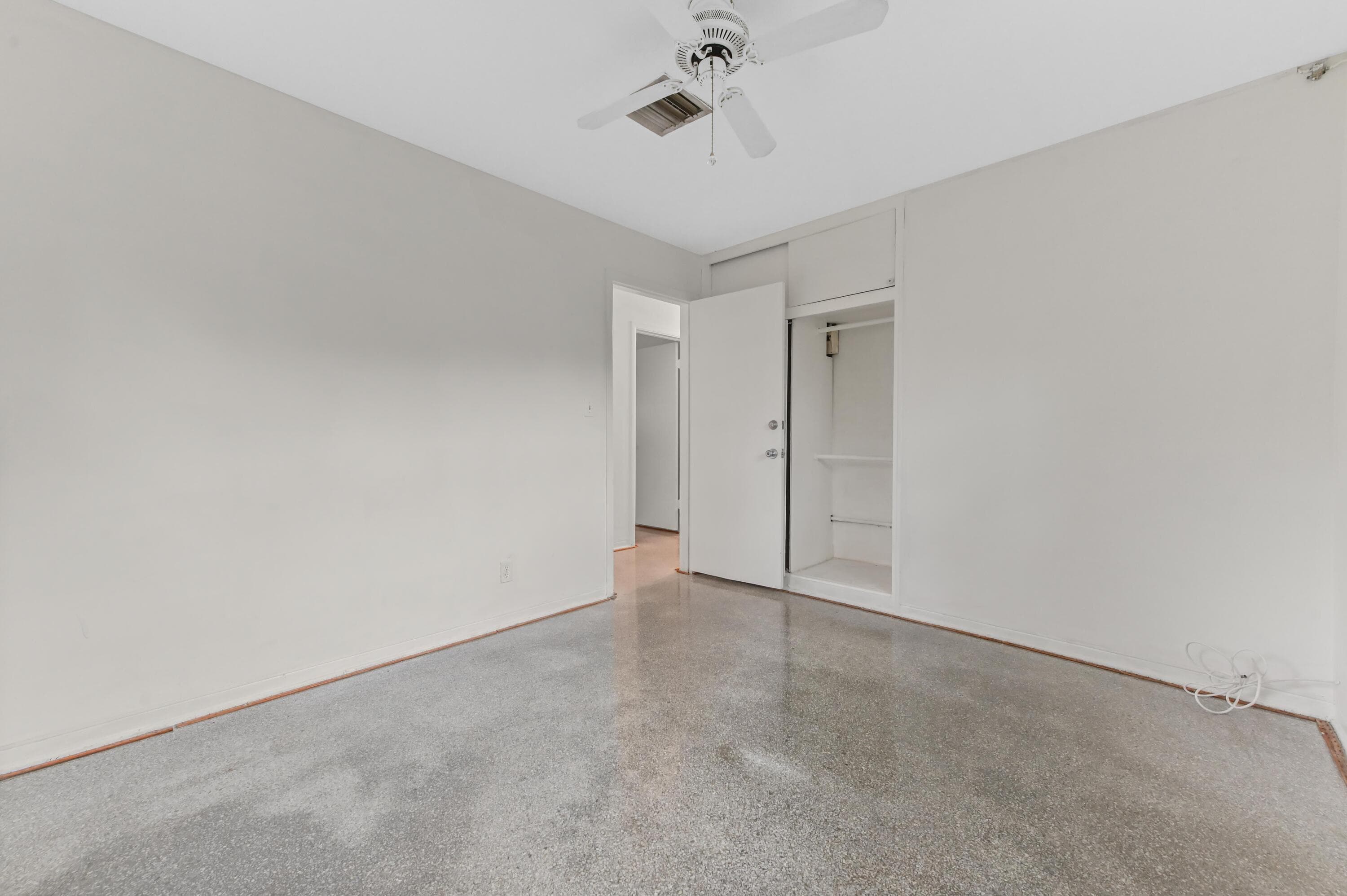 1727 NE 37th Street, Oakland Park, FL 33334 — photo 19 of 34