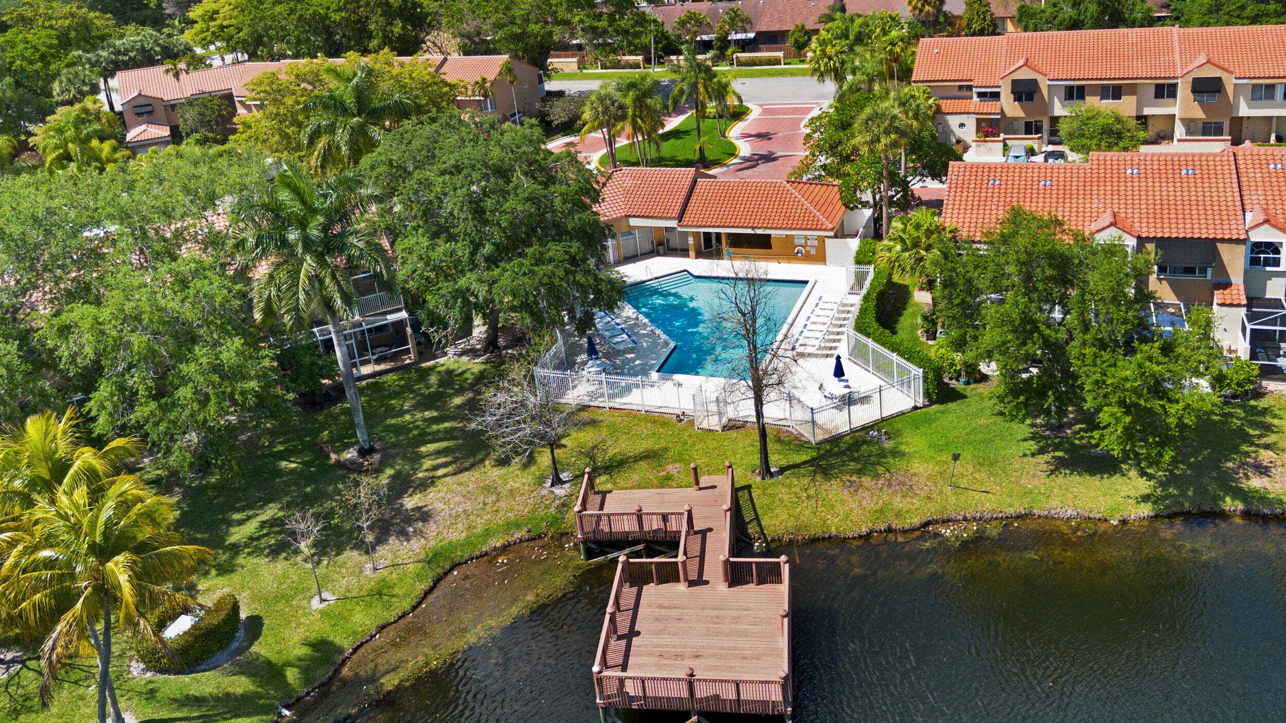 638 N University Drive, Plantation, FL 33324 — photo 25 of 26