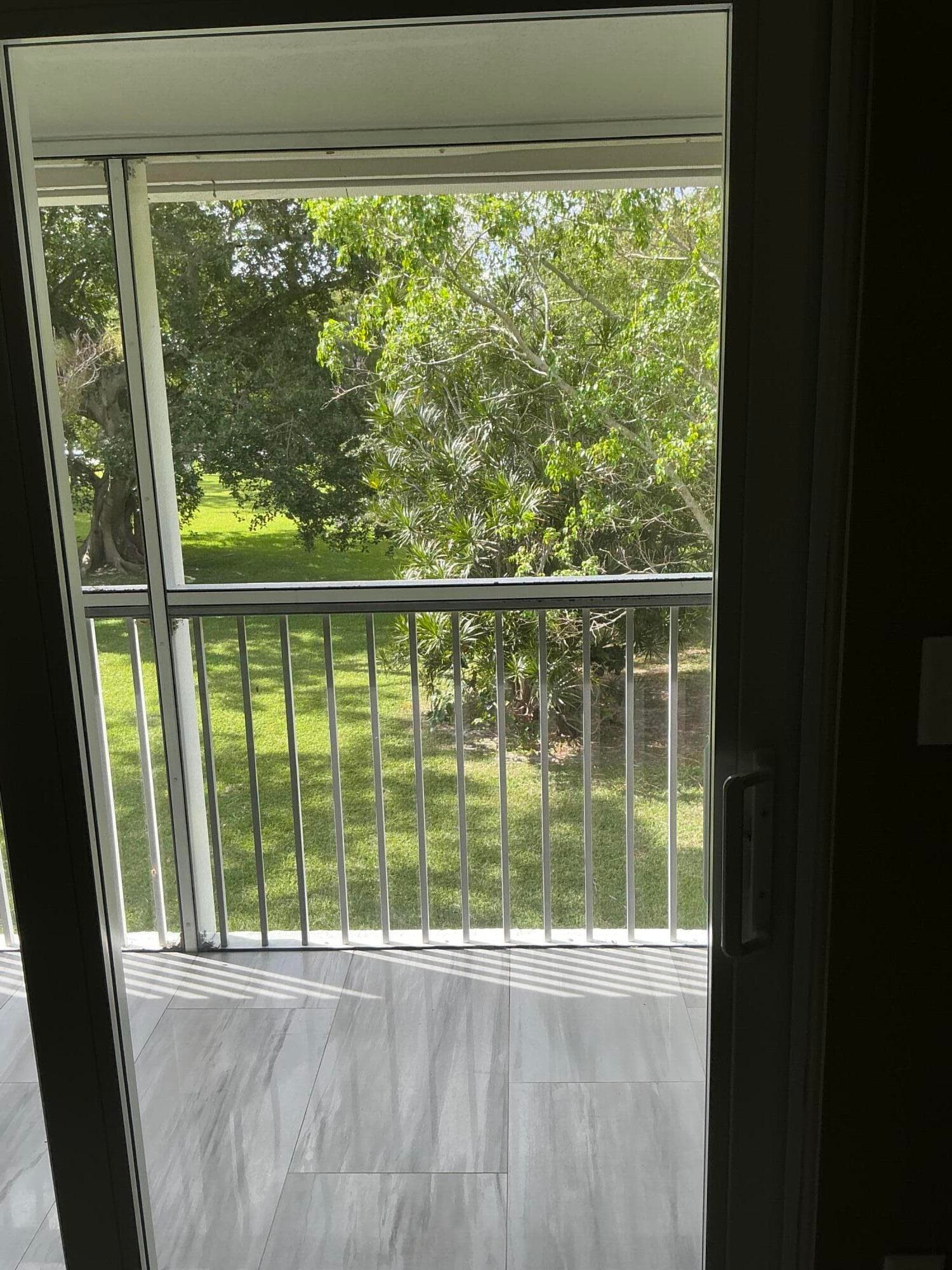 40 Ventnor Drive, Deerfield Beach, FL 33442 — photo 16 of 35