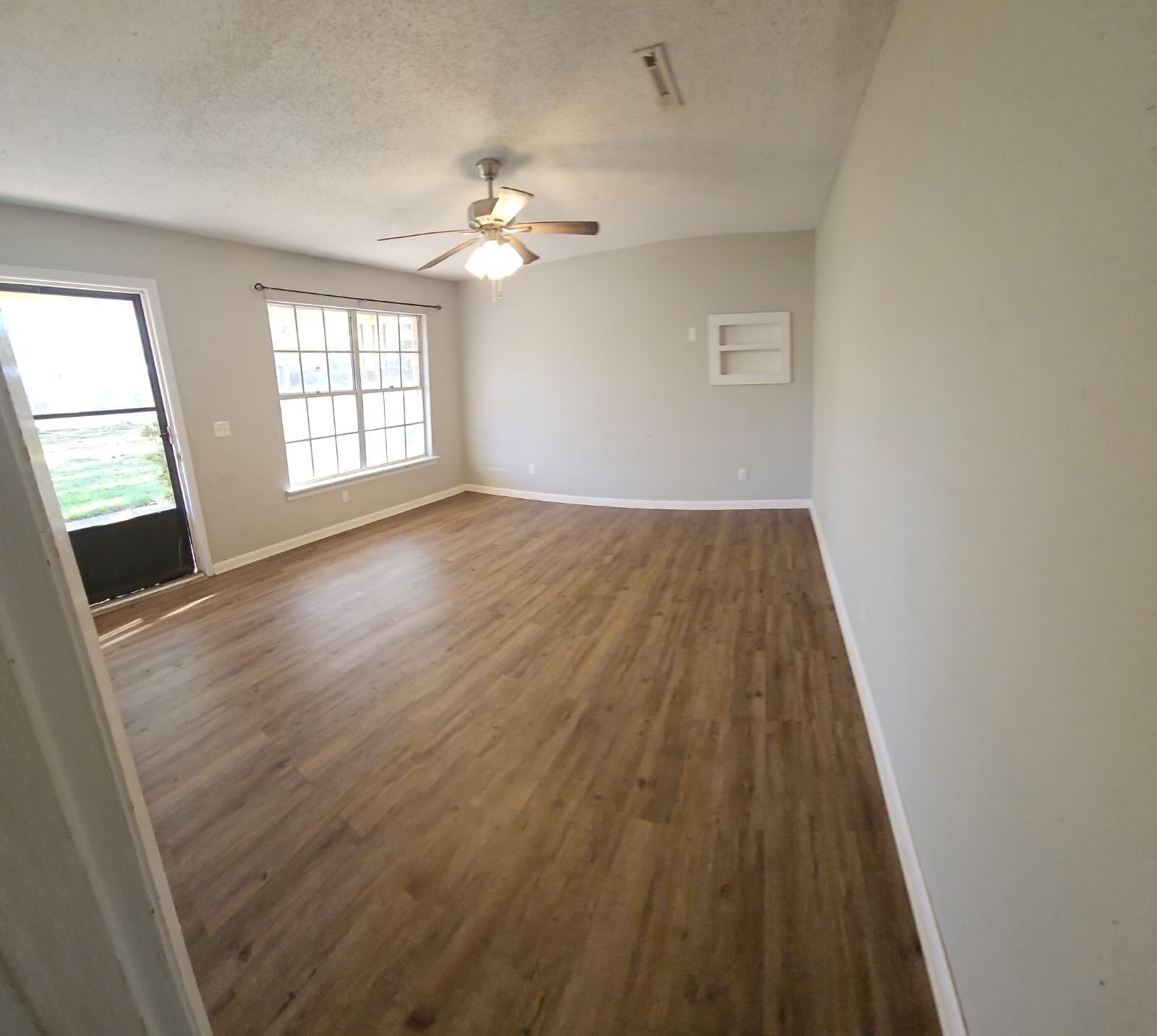503 Martin Luther King Junior Avenue, Bonifay, FL 32425 — photo 7 of 15
