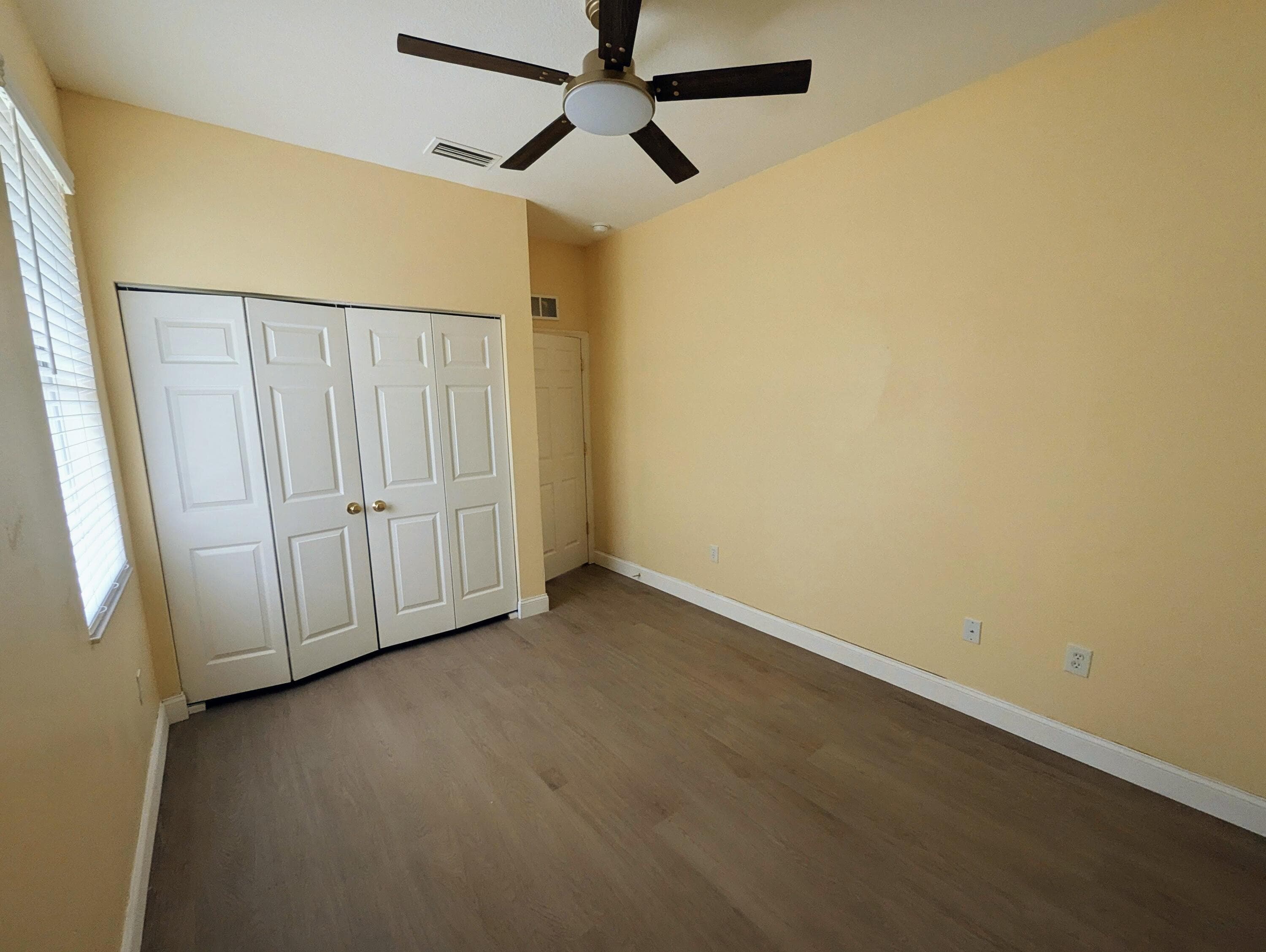 3809 N Whittier Street, Tampa, FL 33619 — photo 17 of 19