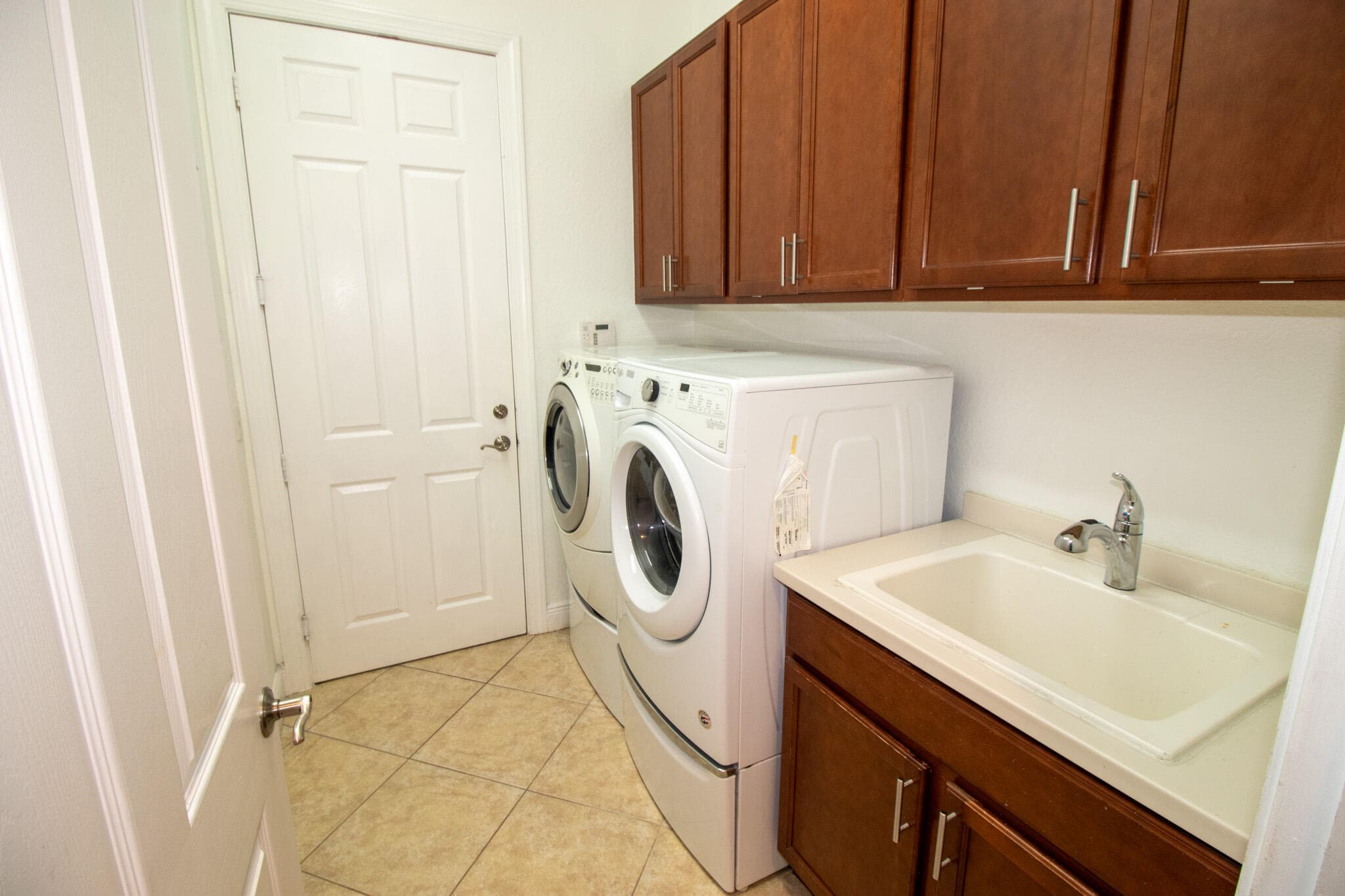 8253 NW 118th Way NW, Parkland, FL 33076 — photo 10 of 25