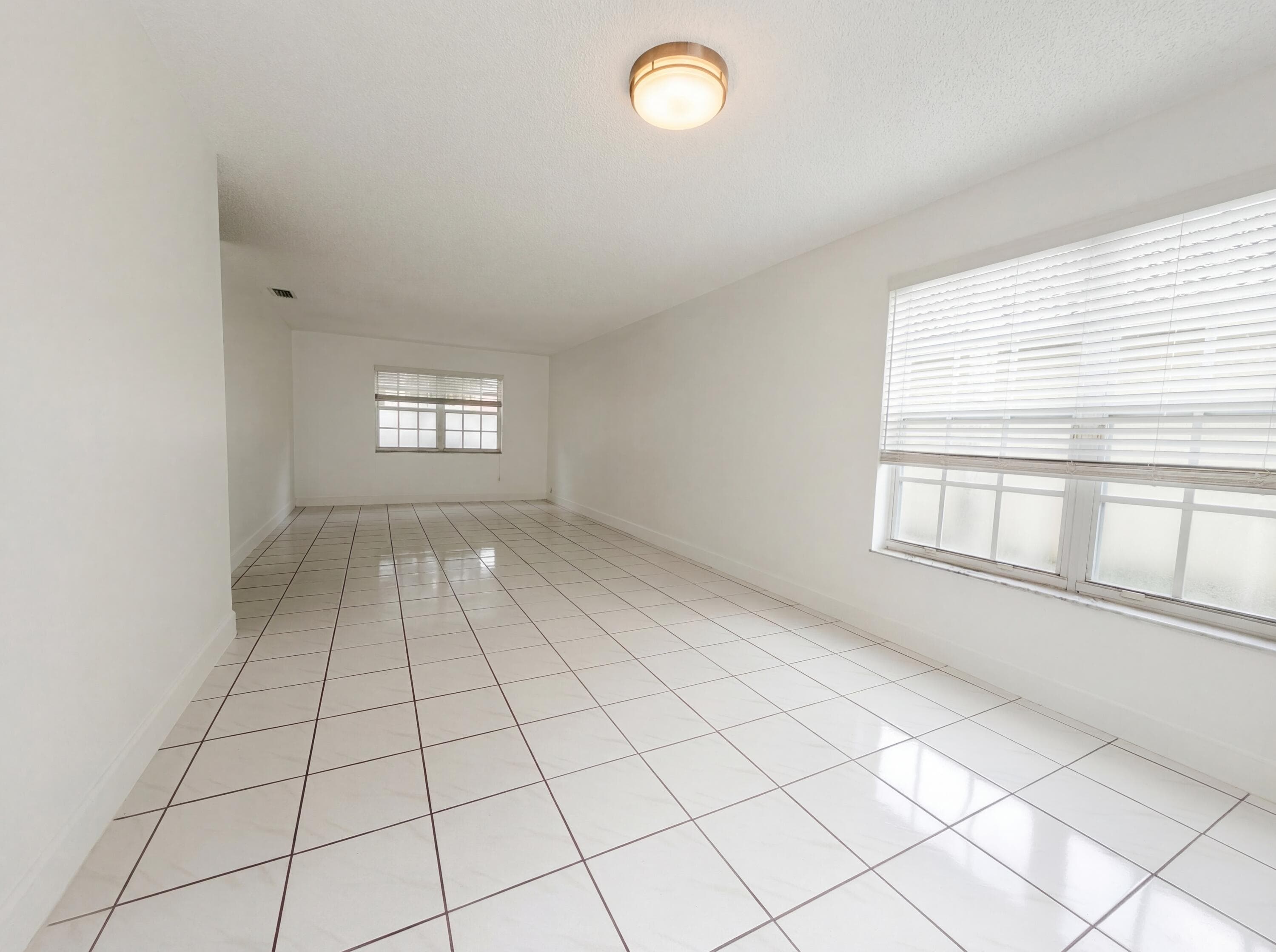 73 Gables Boulevard, Weston, FL 33326 — photo 11 of 20