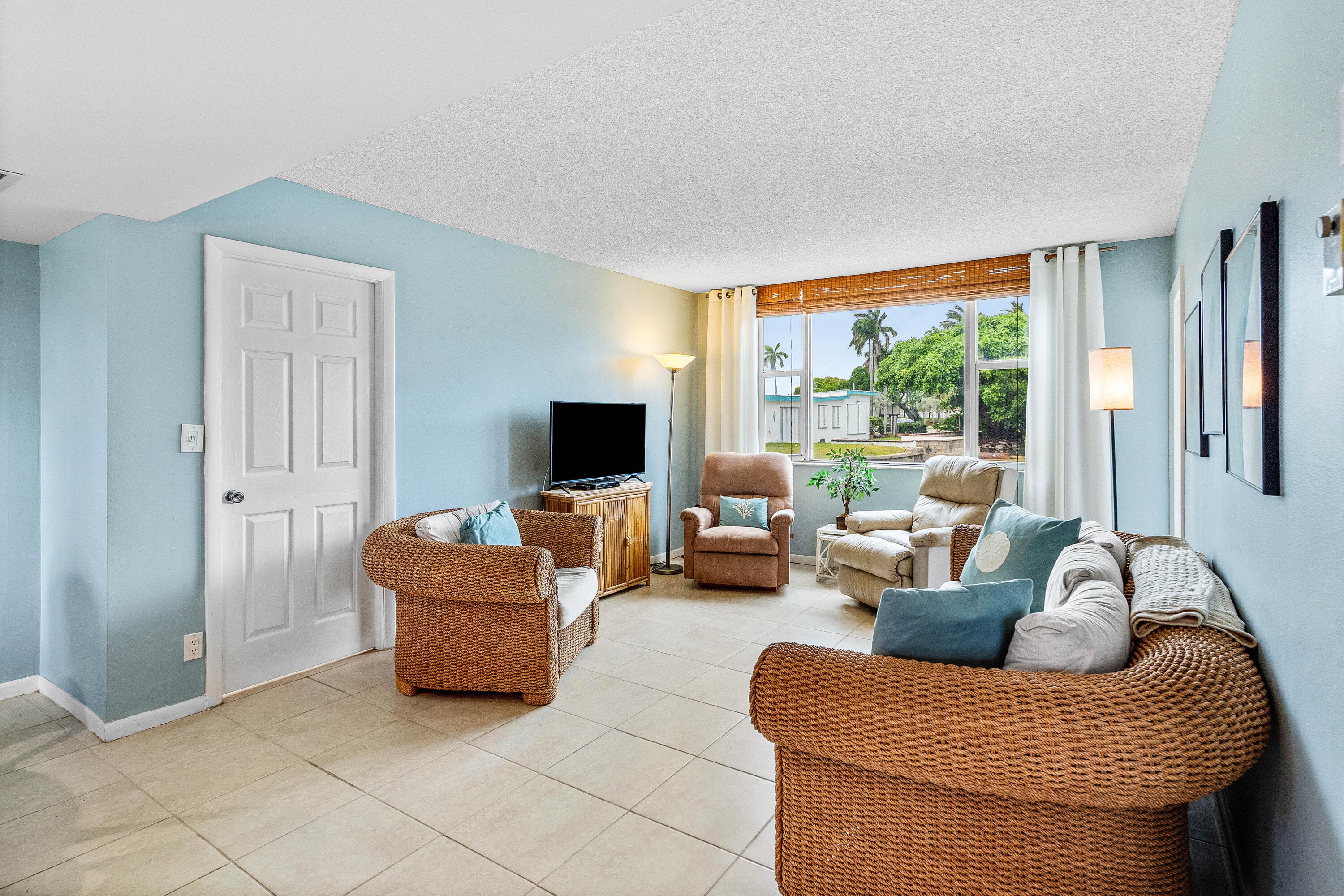 1820 New Palm Way 103, Boynton Beach, FL 33435 — photo 5 of 26