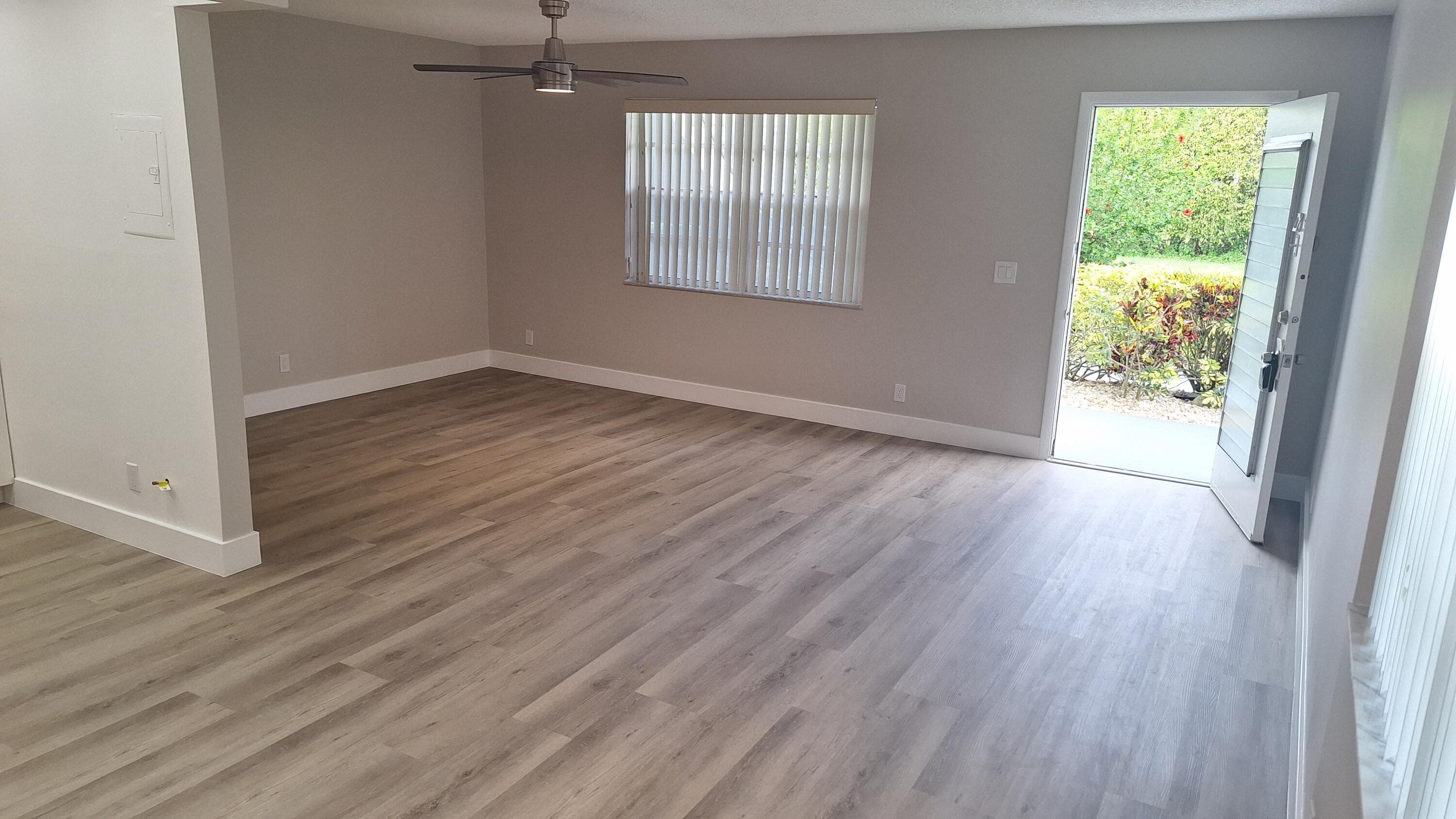 120 Normandy C, Delray Beach, FL 33484 — photo 4 of 12