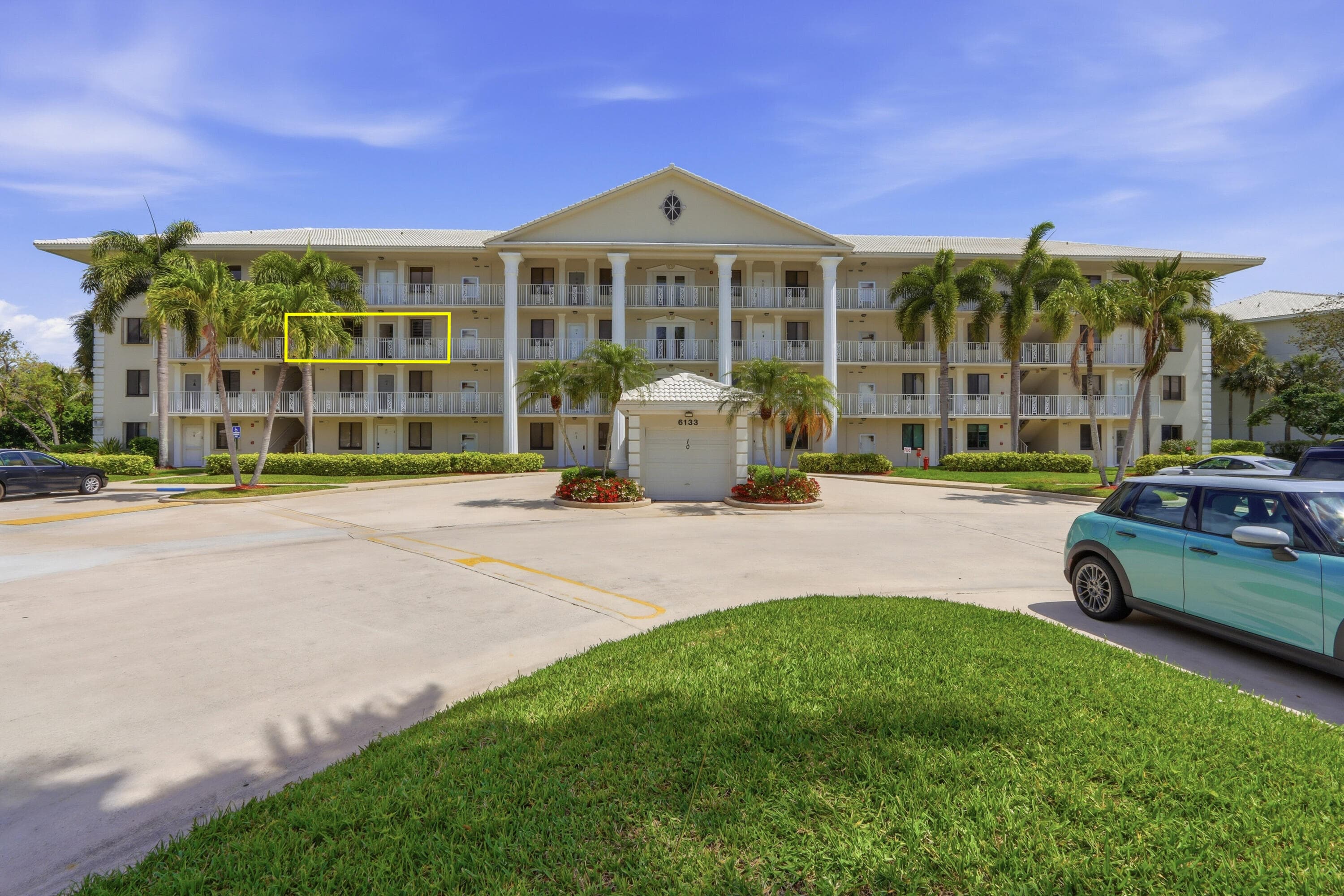 6133 Balboa Circle 302, Boca Raton, FL 33433 — photo 1 of 46