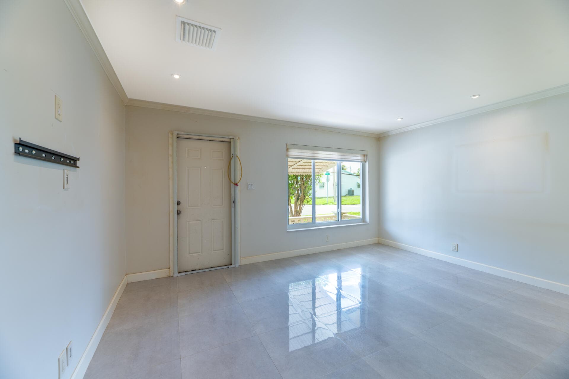 4812 NW 49th Drive, Tamarac, FL 33319 — photo 4 of 28