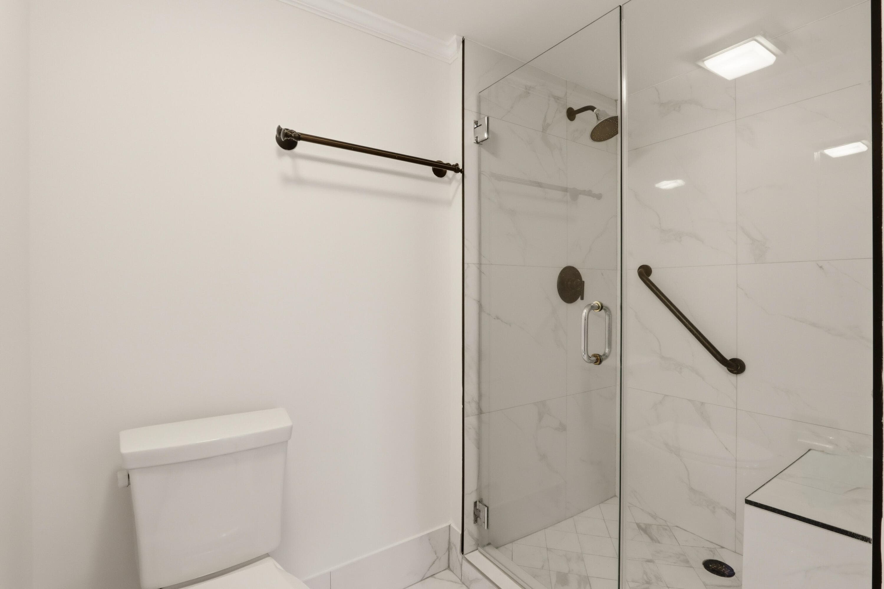 6133 Balboa Circle 302, Boca Raton, FL 33433 — photo 23 of 46
