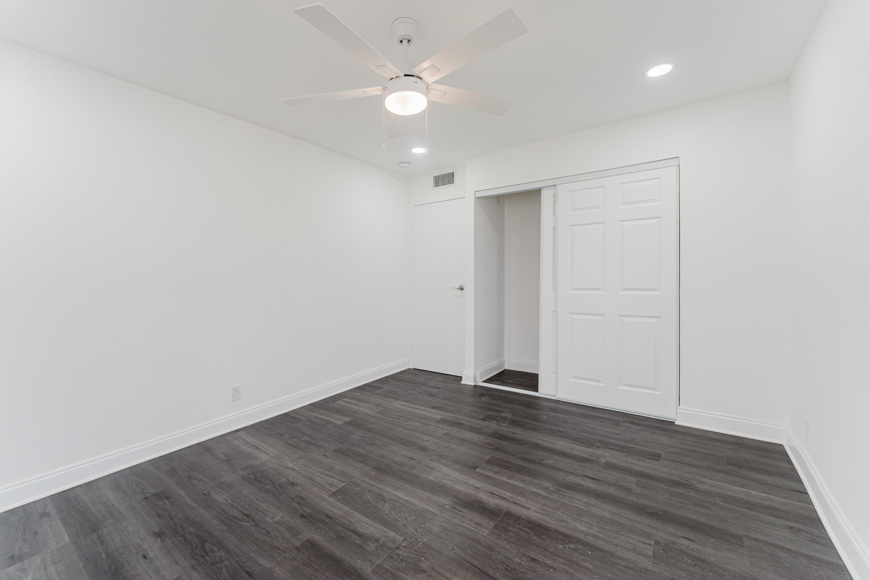 233 Brittany E, Delray Beach, FL 33446 — photo 22 of 38