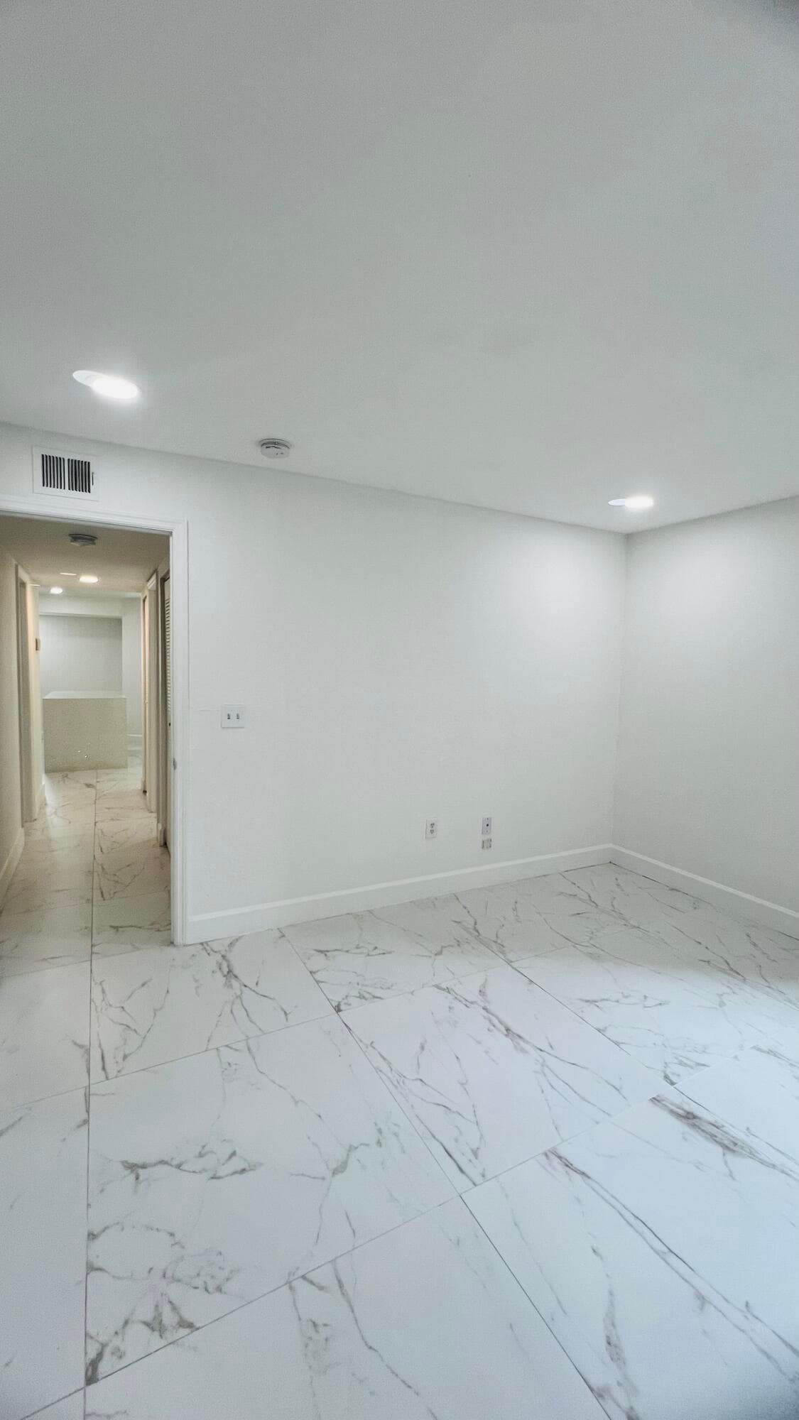 1401 Village Boulevard 2012, West Palm Beach, FL 33409 — photo 12 of 19