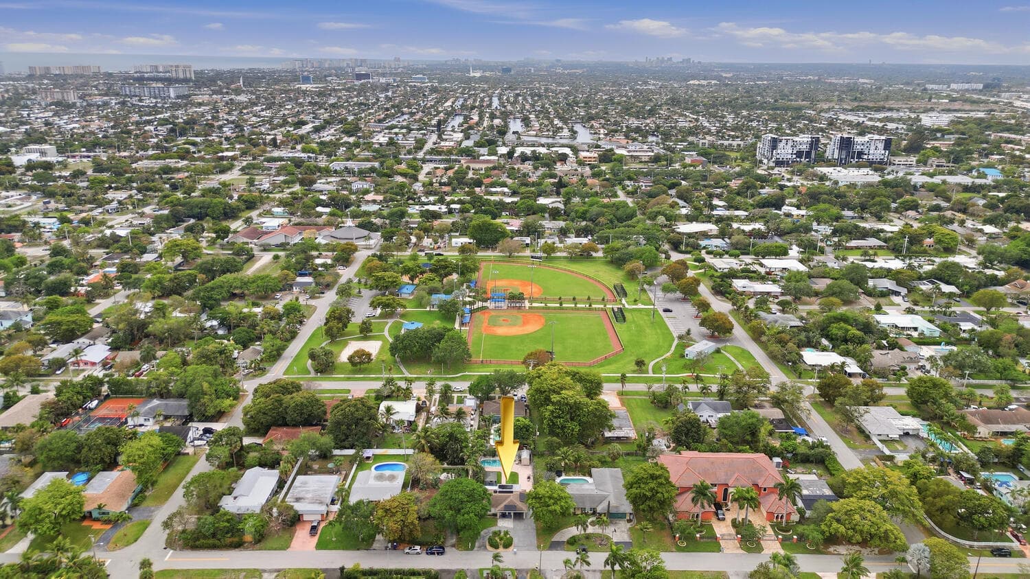 720 NE 7th Street, Pompano Beach, FL 33060 — photo 12 of 35